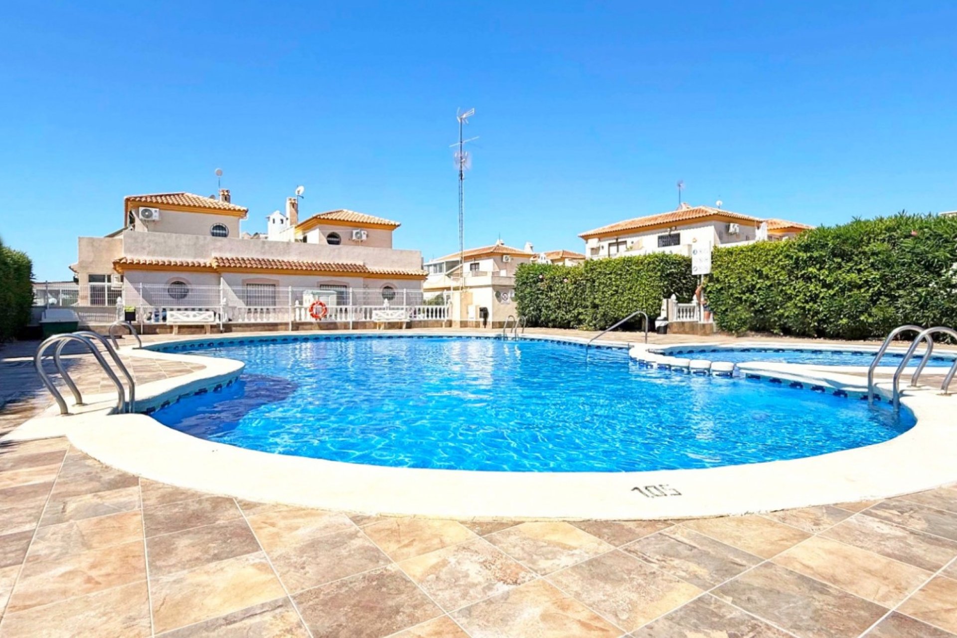 Revânzare - Town House -
Orihuela Costa - Costa Blanca
