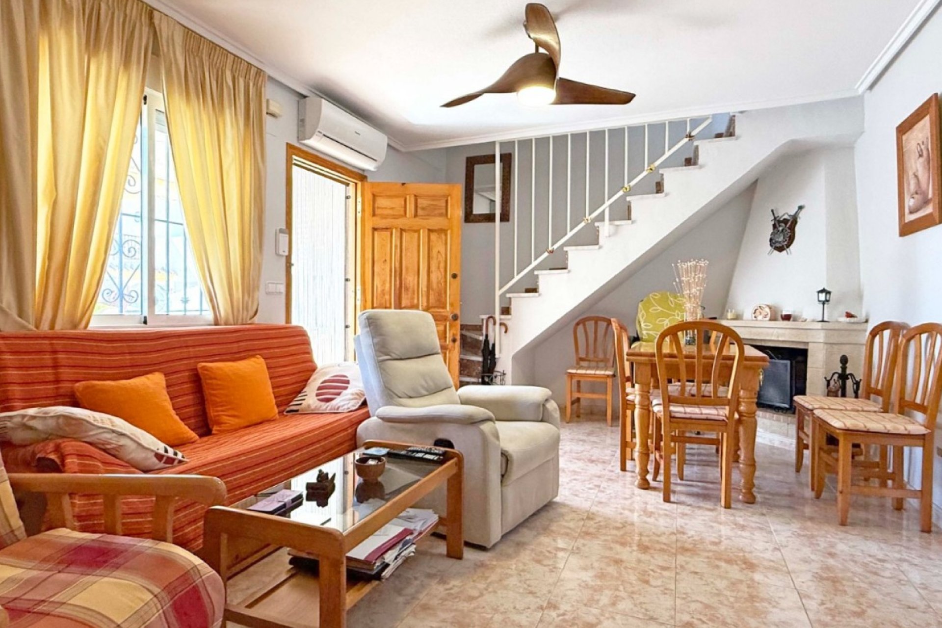 Revânzare - Town House -
Orihuela Costa - Costa Blanca