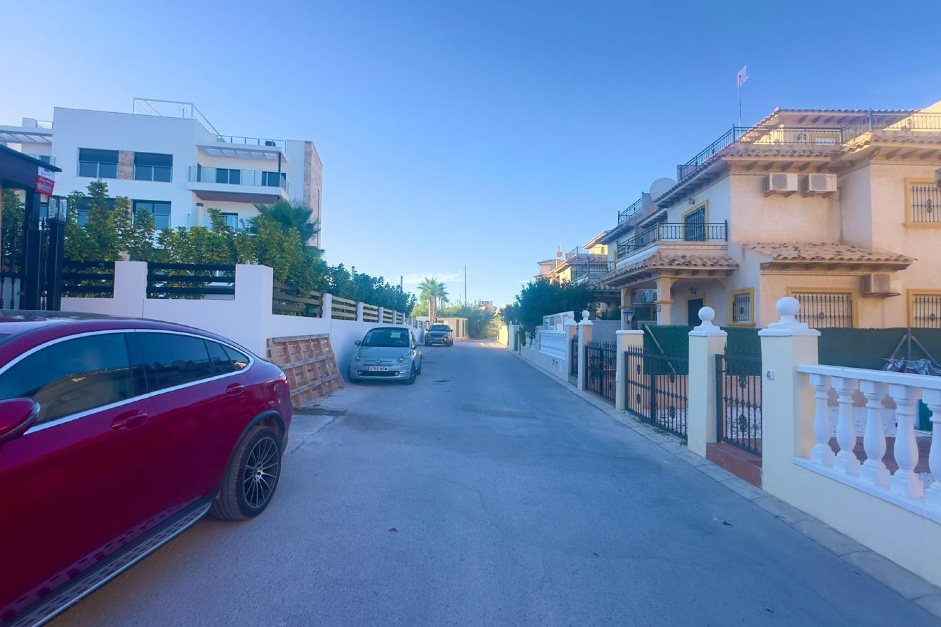 Revânzare - Town House -
Orihuela Costa - La Zenia