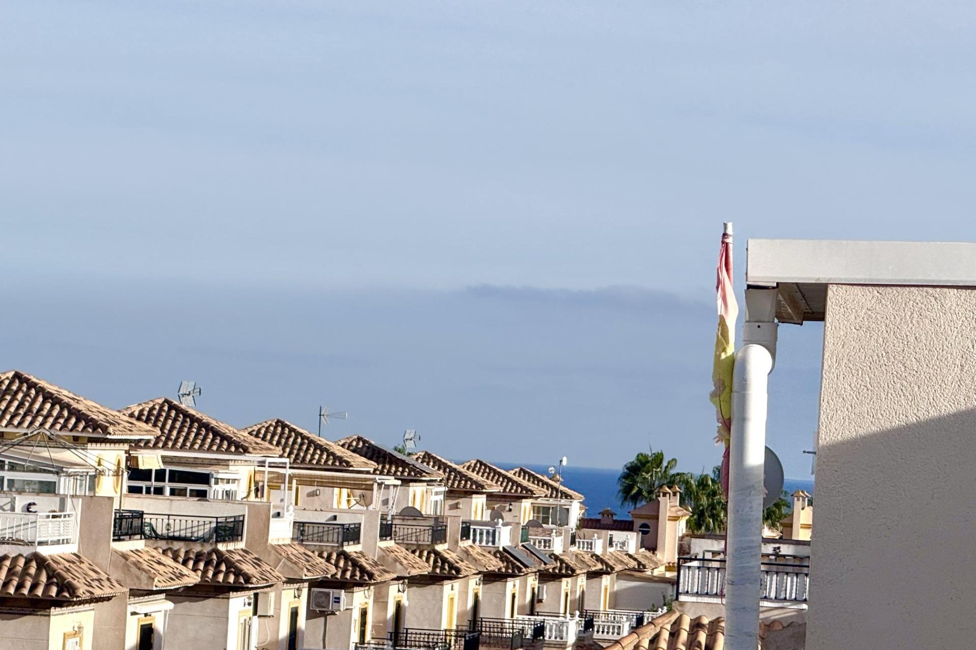 Revânzare - Town House -
Orihuela Costa - Playa Flamenca