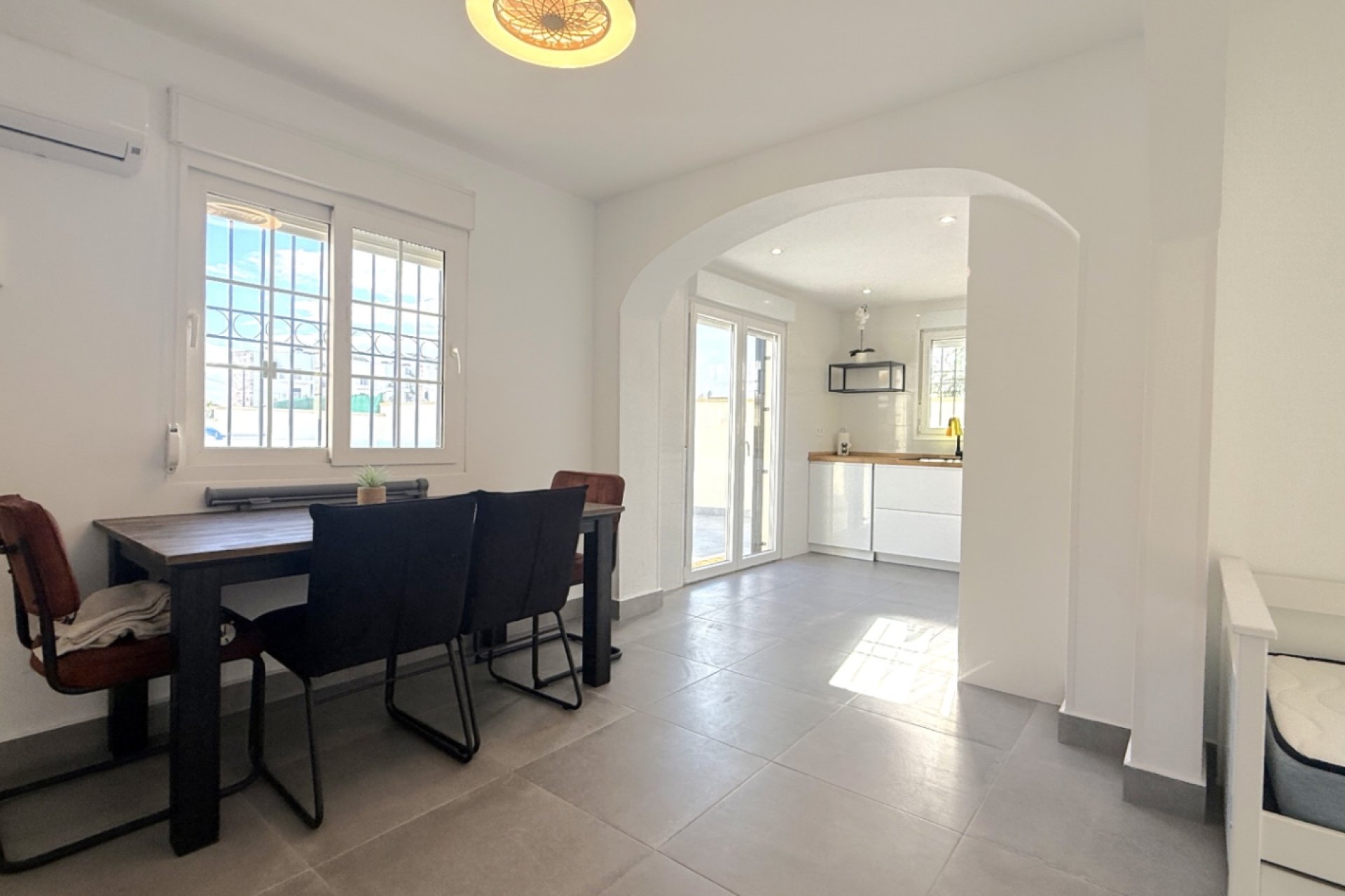 Revânzare - Town House -
Orihuela - Inland