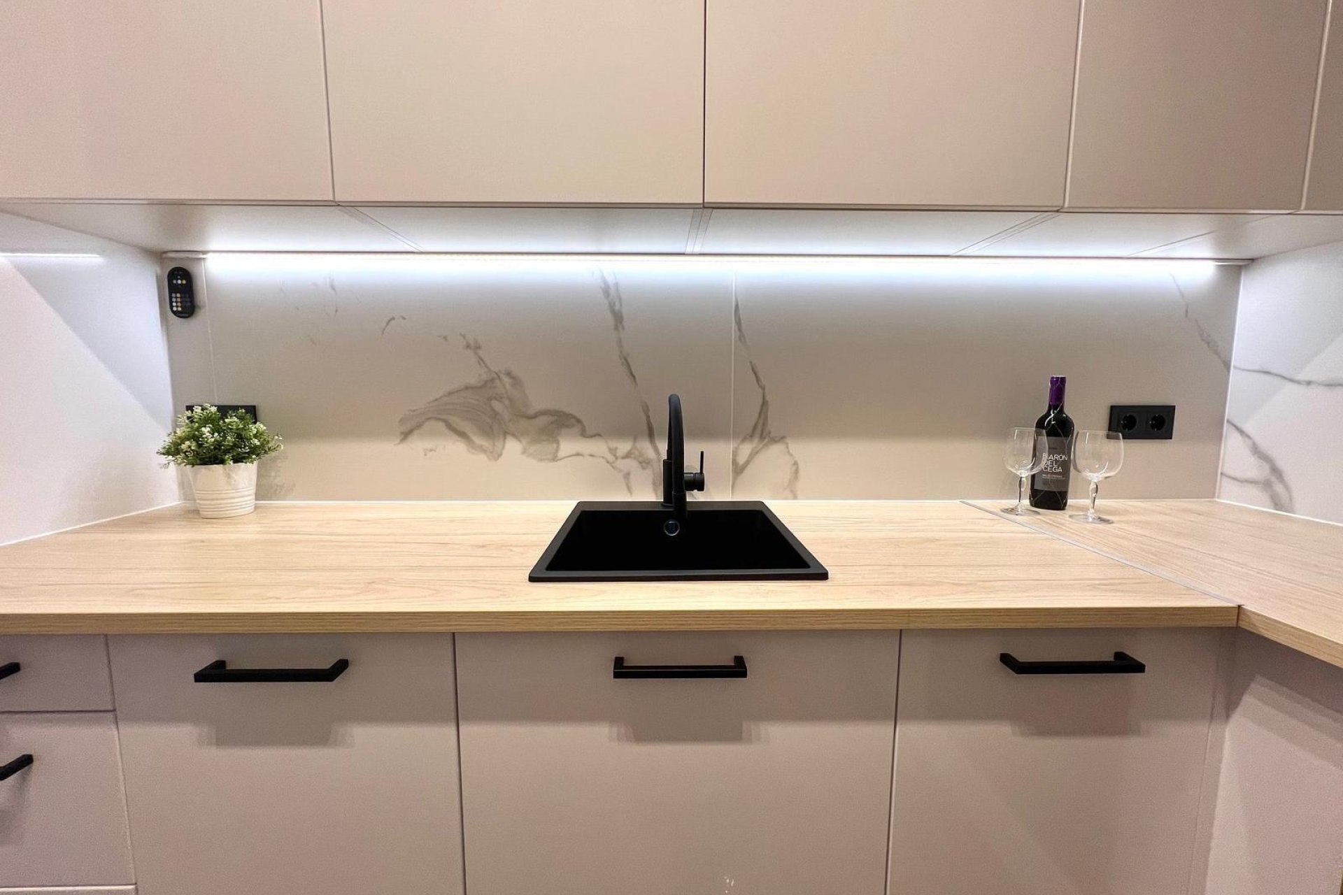 Revânzare - Town House -
Orihuela - Urbanización Perla Del Mar