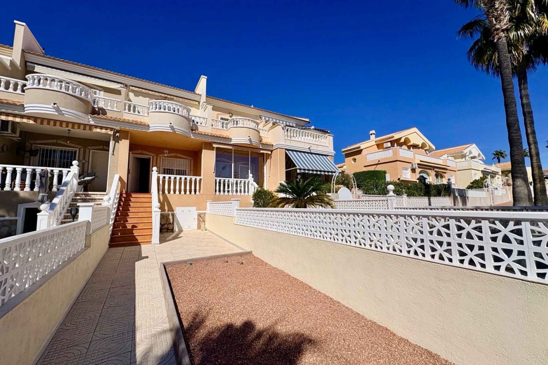 Revânzare - Town House -
Rojales - Inland