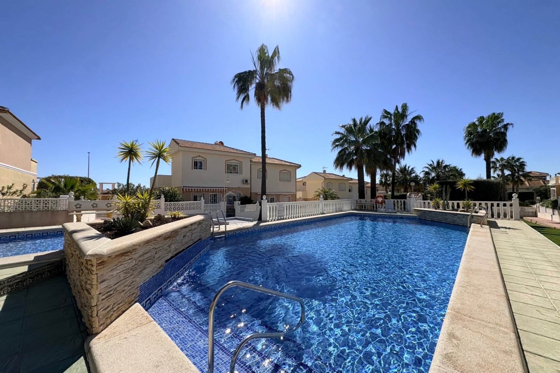 Revânzare - Town House -
Rojales - Inland