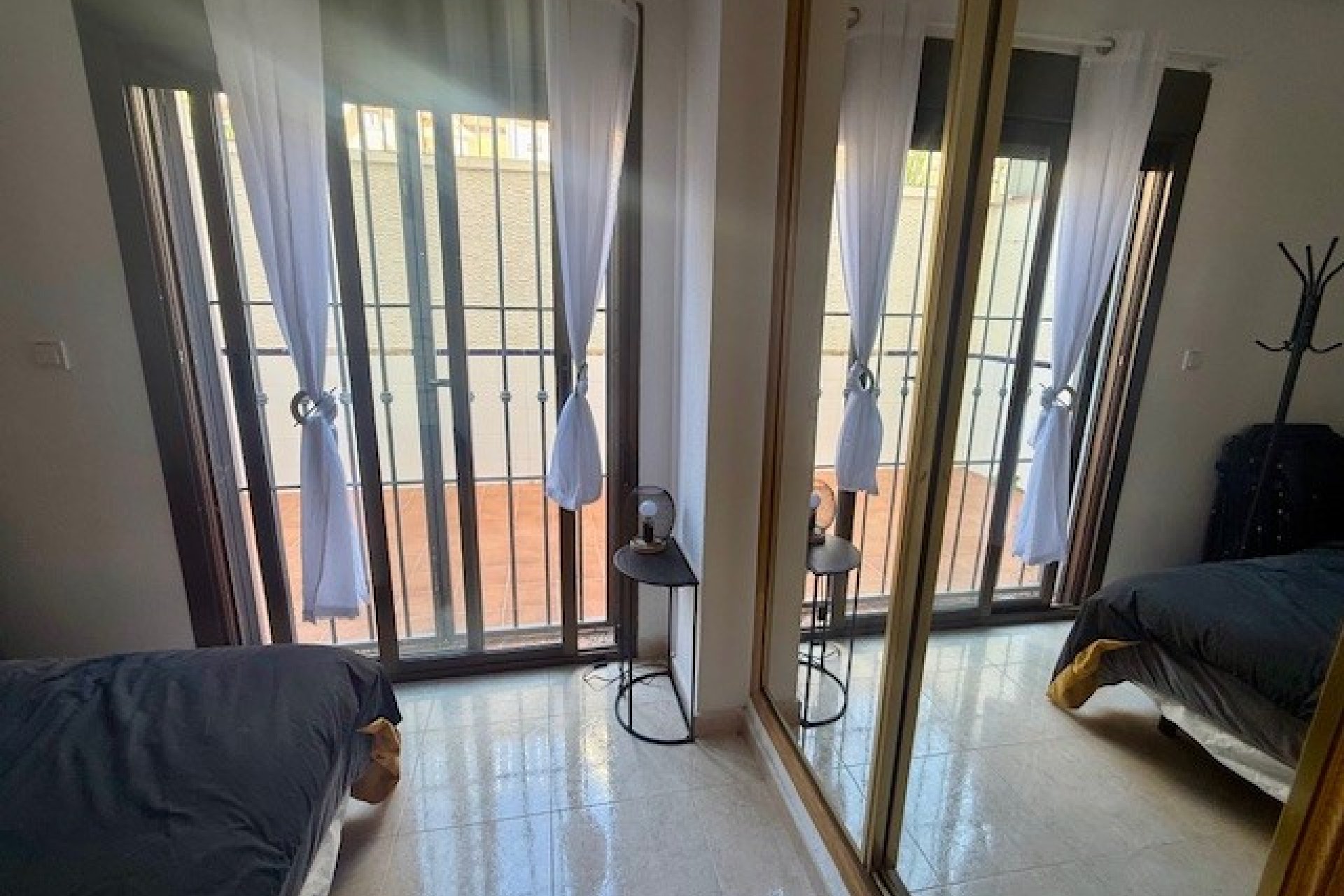 Revânzare - Town House -
San Miguel de Salinas - Inland