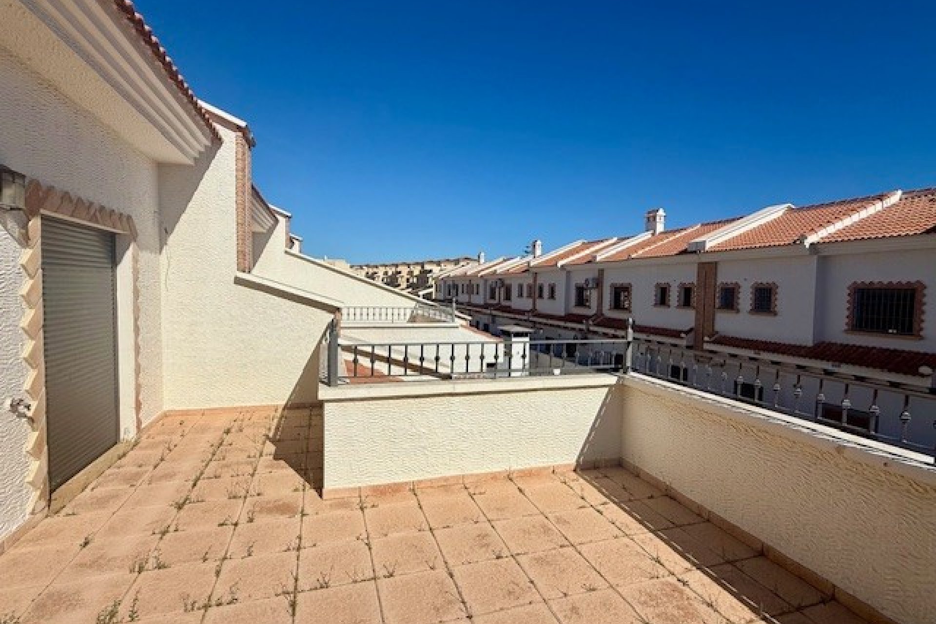 Revânzare - Town House -
San Miguel de Salinas - Inland
