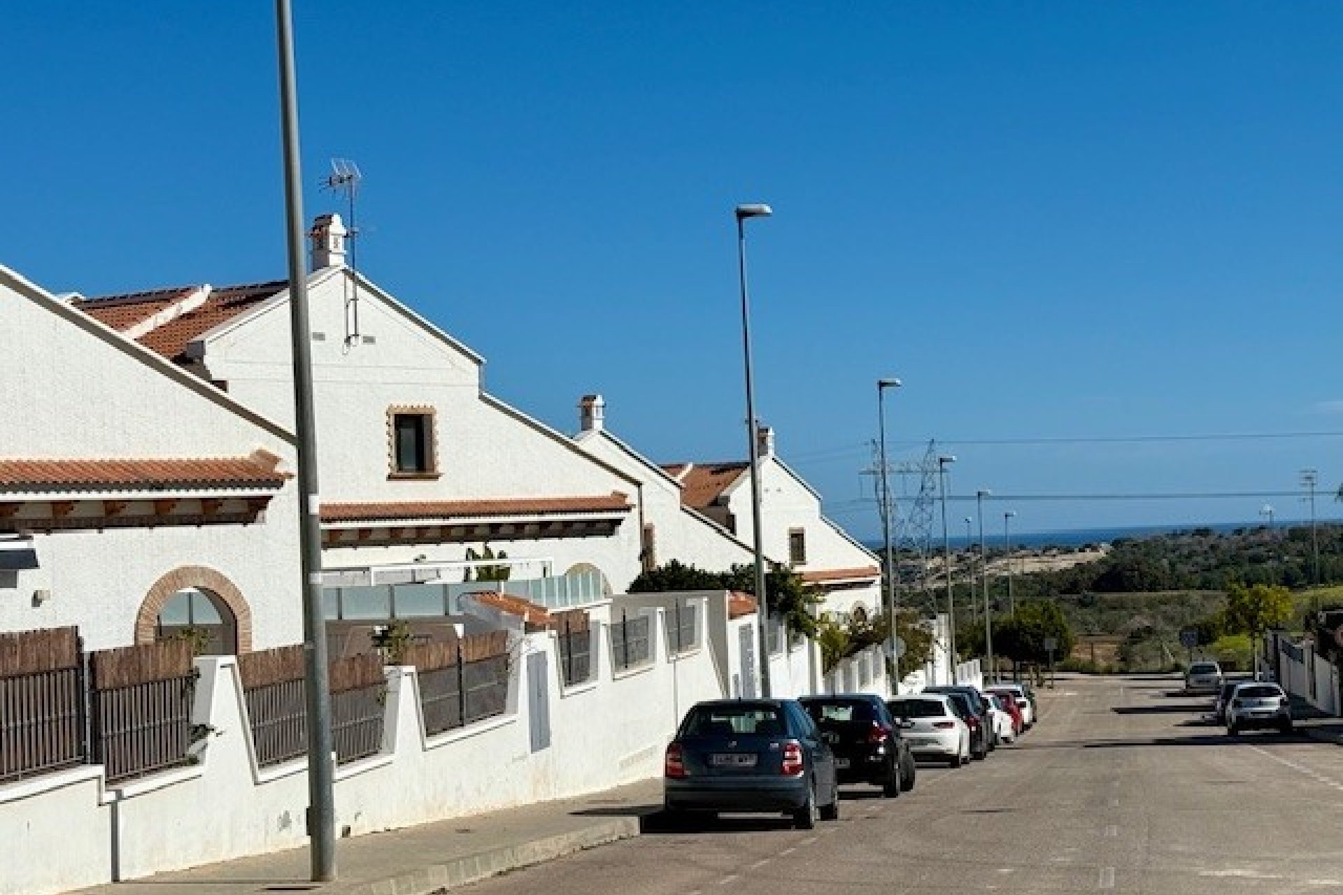 Revânzare - Town House -
San Miguel de Salinas - Inland