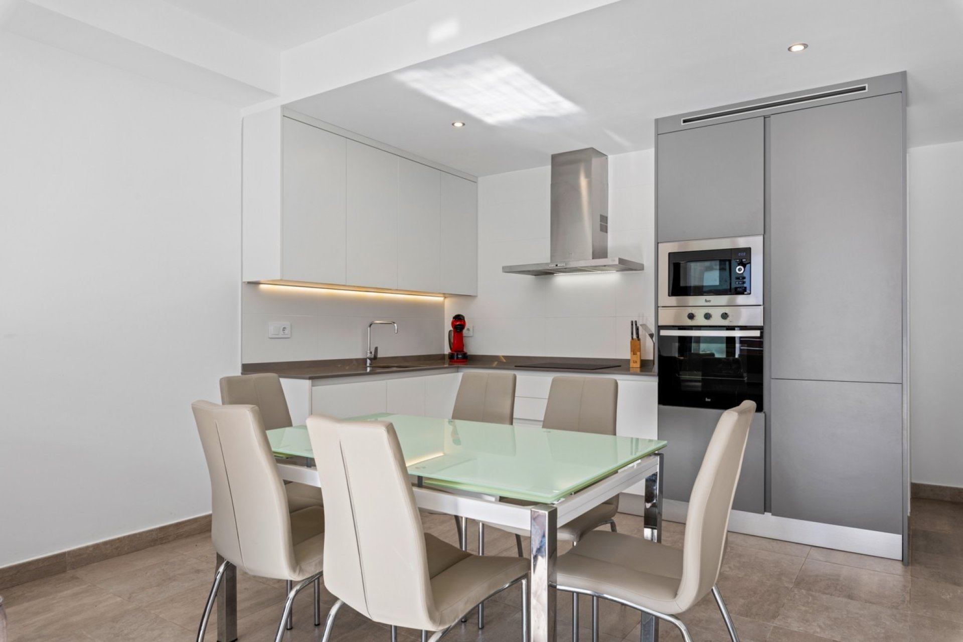 Revânzare - Town House -
San Pedro del Pinatar - Costa Calida