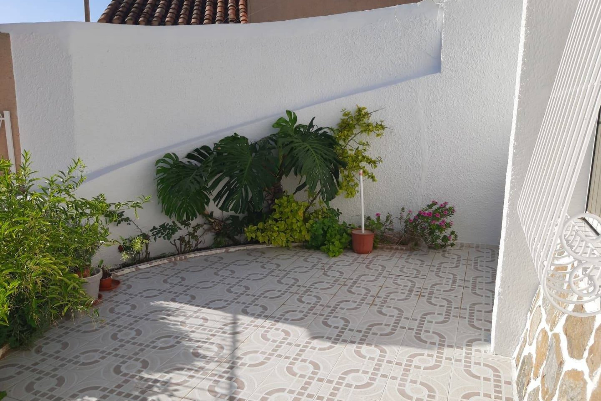 Revânzare - Town House -
Santiago de la Ribera - Centro