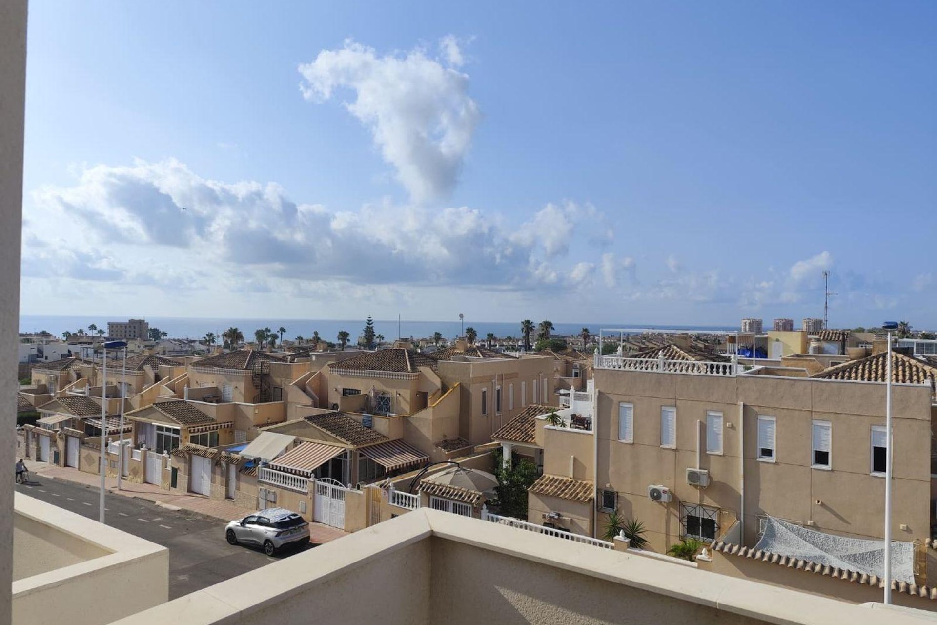 Revânzare - Town House -
Torrevieja - Aguas Nuevas