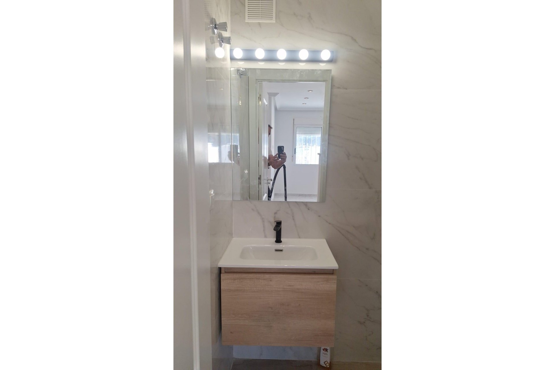 Revânzare - Town House -
Torrevieja - Aguas Nuevas