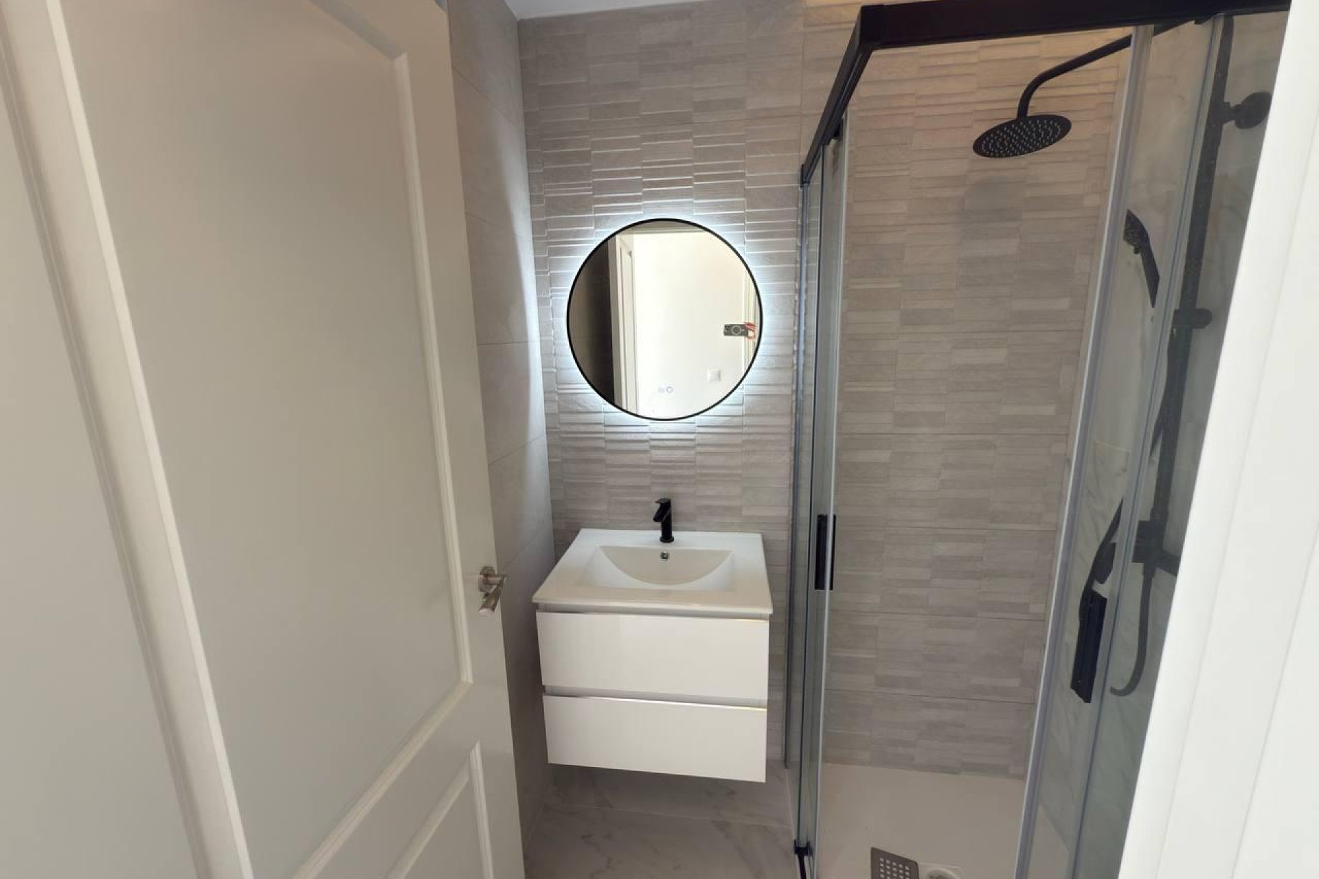 Revânzare - Town House -
Torrevieja - Aguas Nuevas