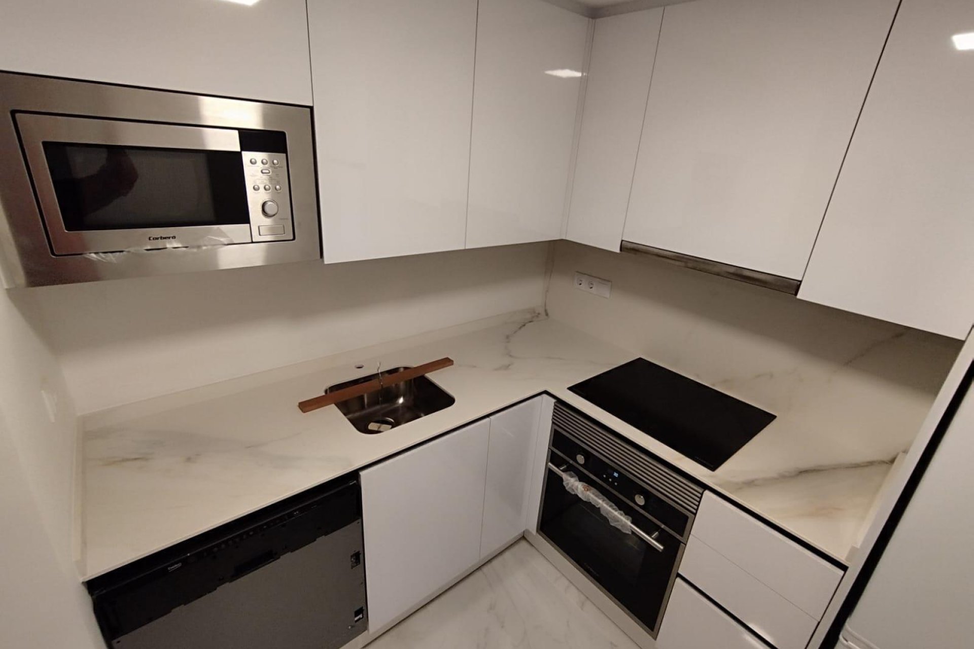 Revânzare - Town House -
Torrevieja - Aguas Nuevas