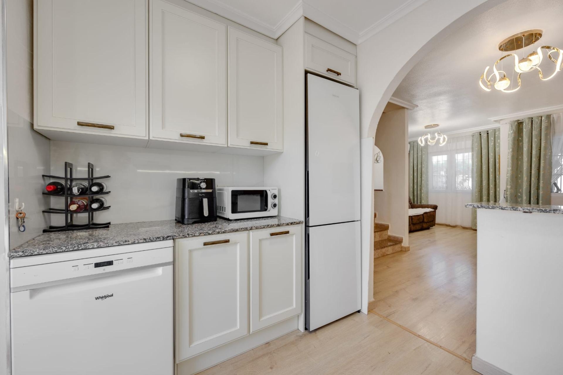 Revânzare - Town House -
Torrevieja - Aguas Nuevas