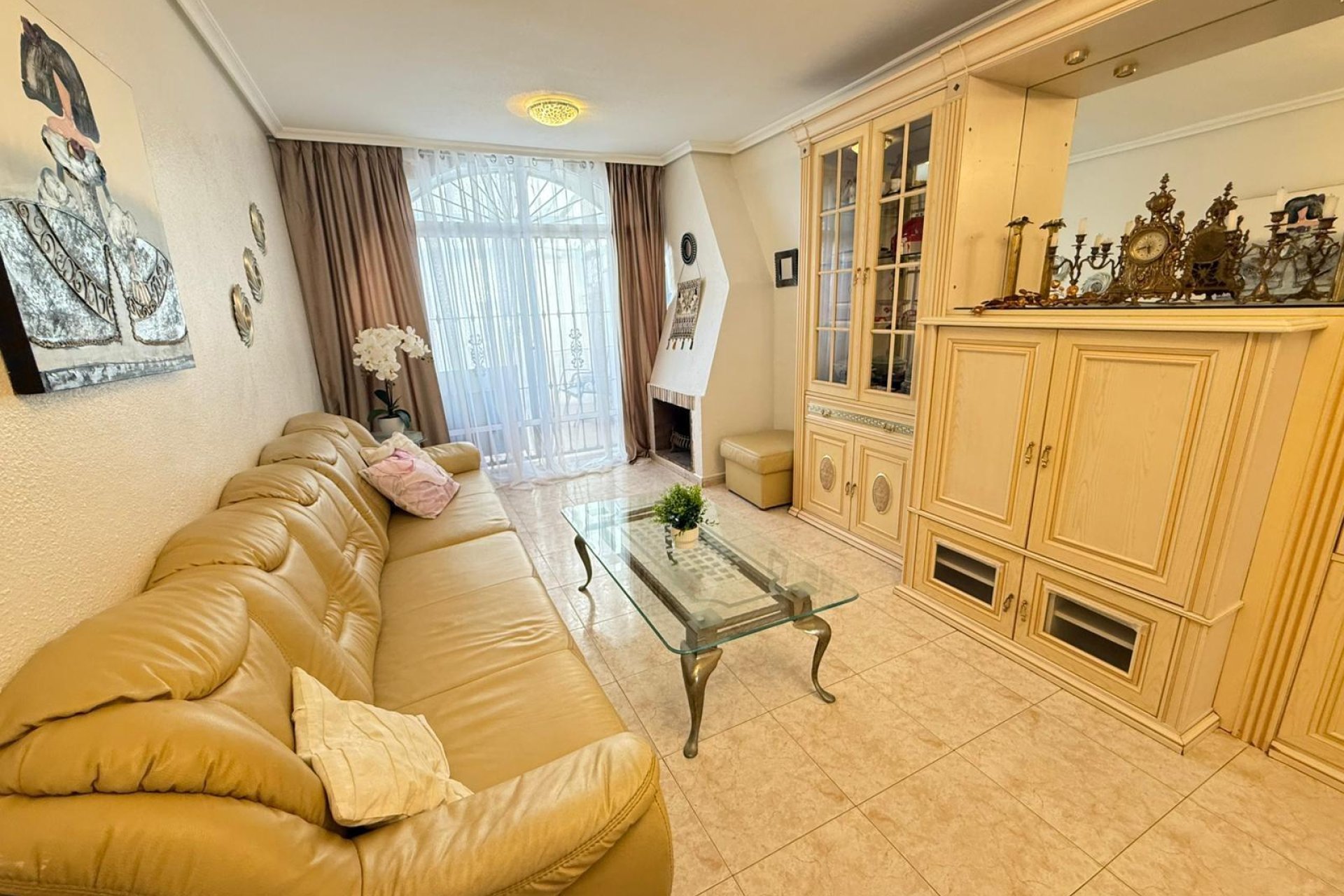 Revânzare - Town House -
Torrevieja - Calas Blanca