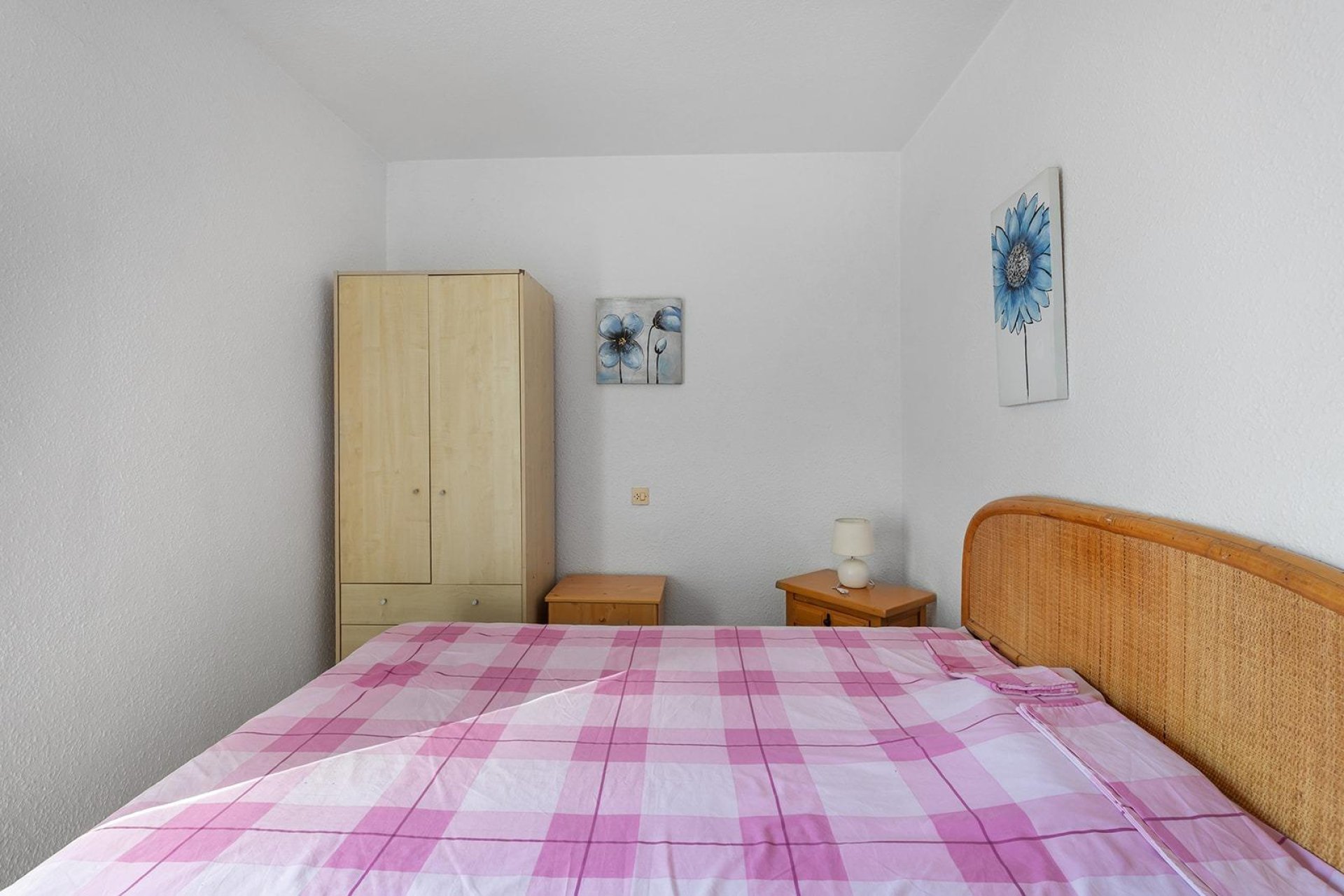 Revânzare - Town House -
Torrevieja - Calas Blanca