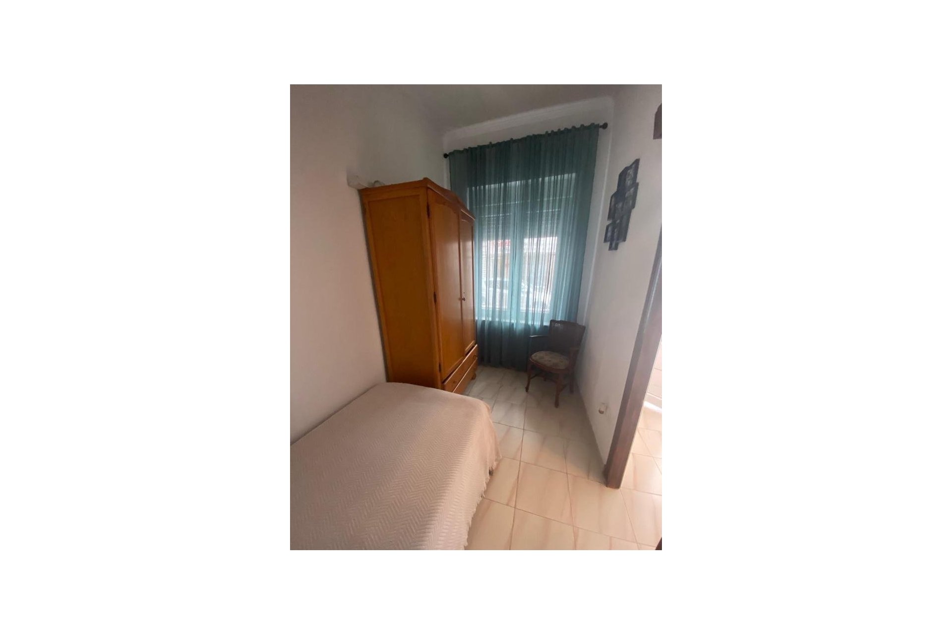 Revânzare - Town House -
Torrevieja - Centro