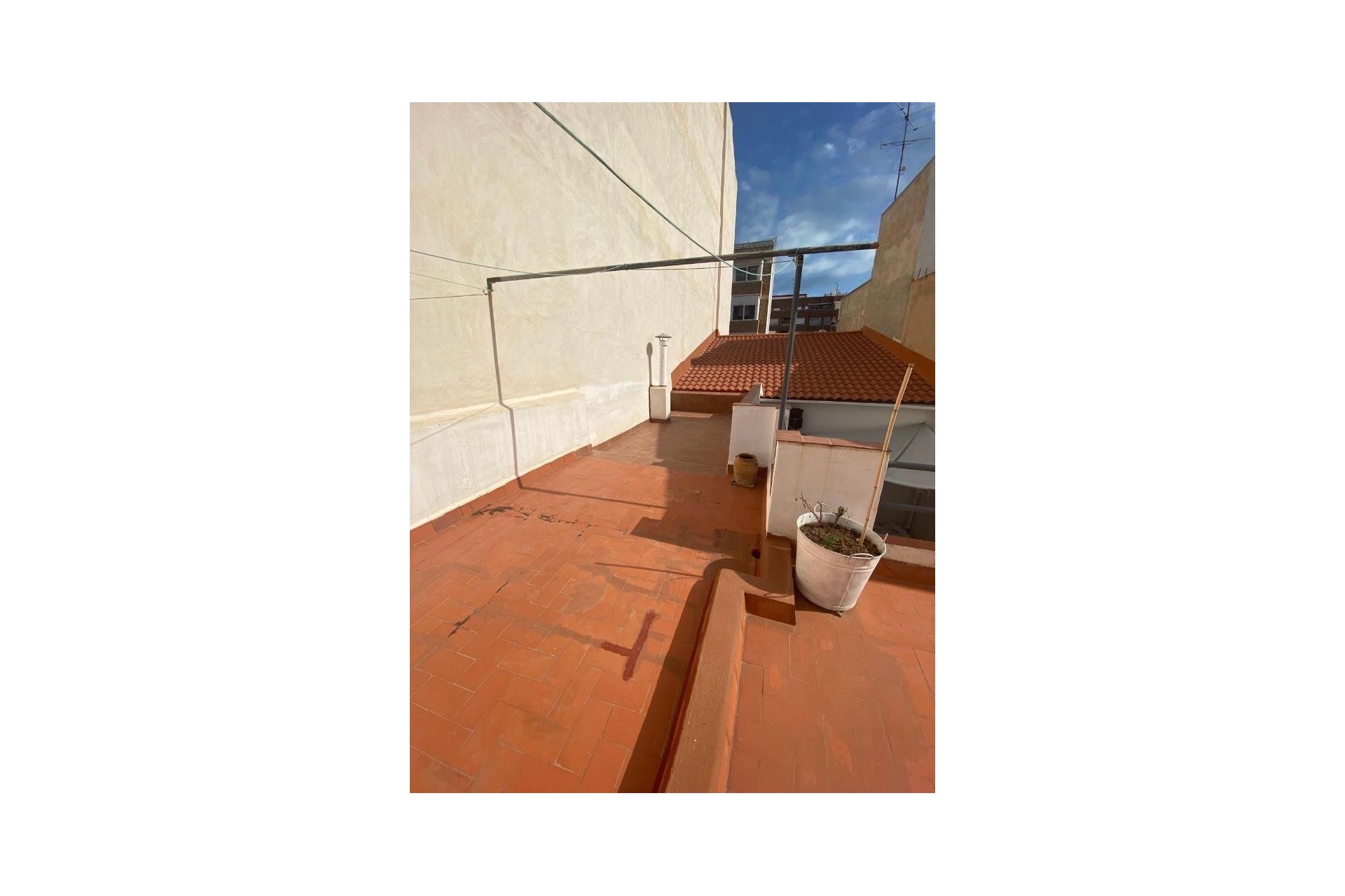 Revânzare - Town House -
Torrevieja - Centro