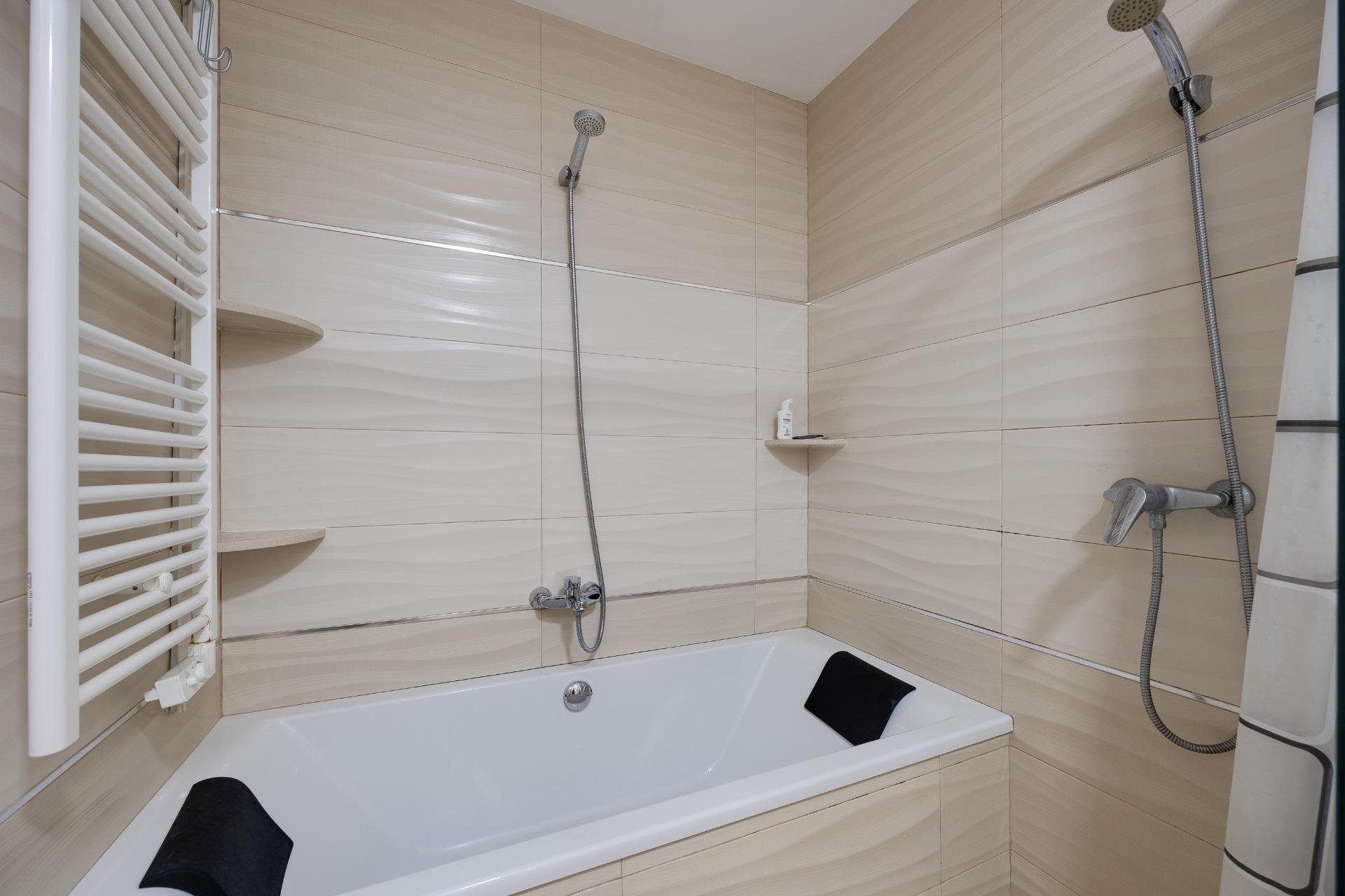 Revânzare - Town House -
Torrevieja - Centro