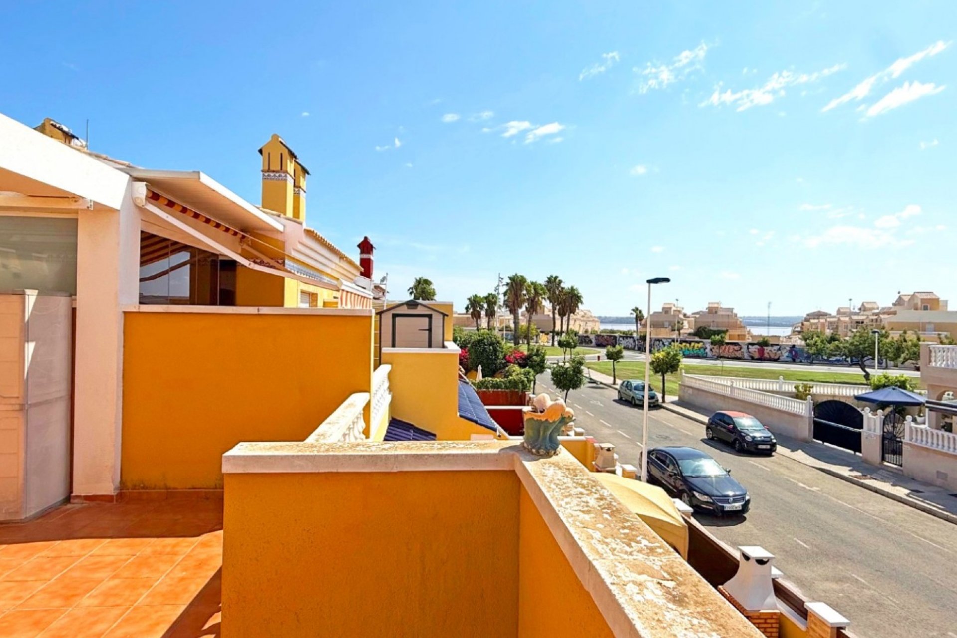 Revânzare - Town House -
Torrevieja - Costa Blanca