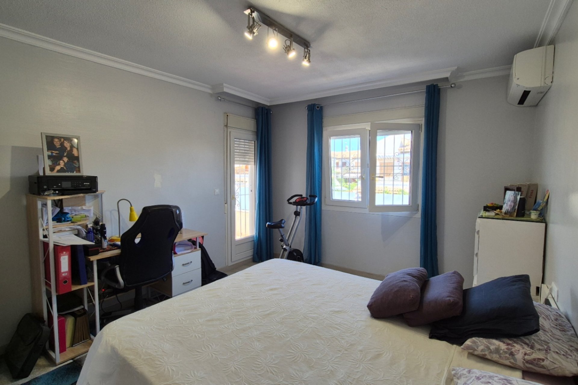 Revânzare - Town House -
Torrevieja - Costa Blanca