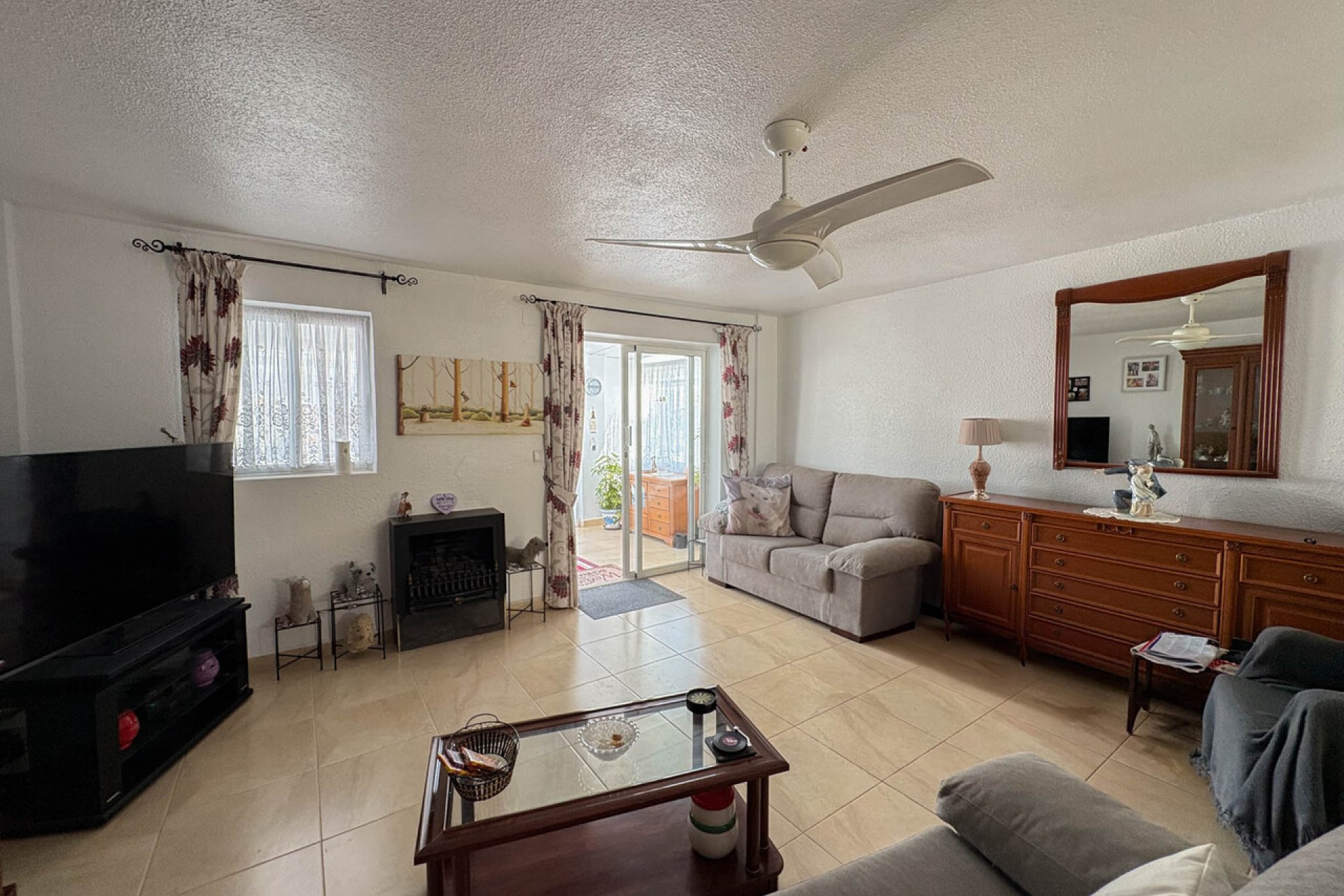 Revânzare - Town House -
Torrevieja - Costa Blanca