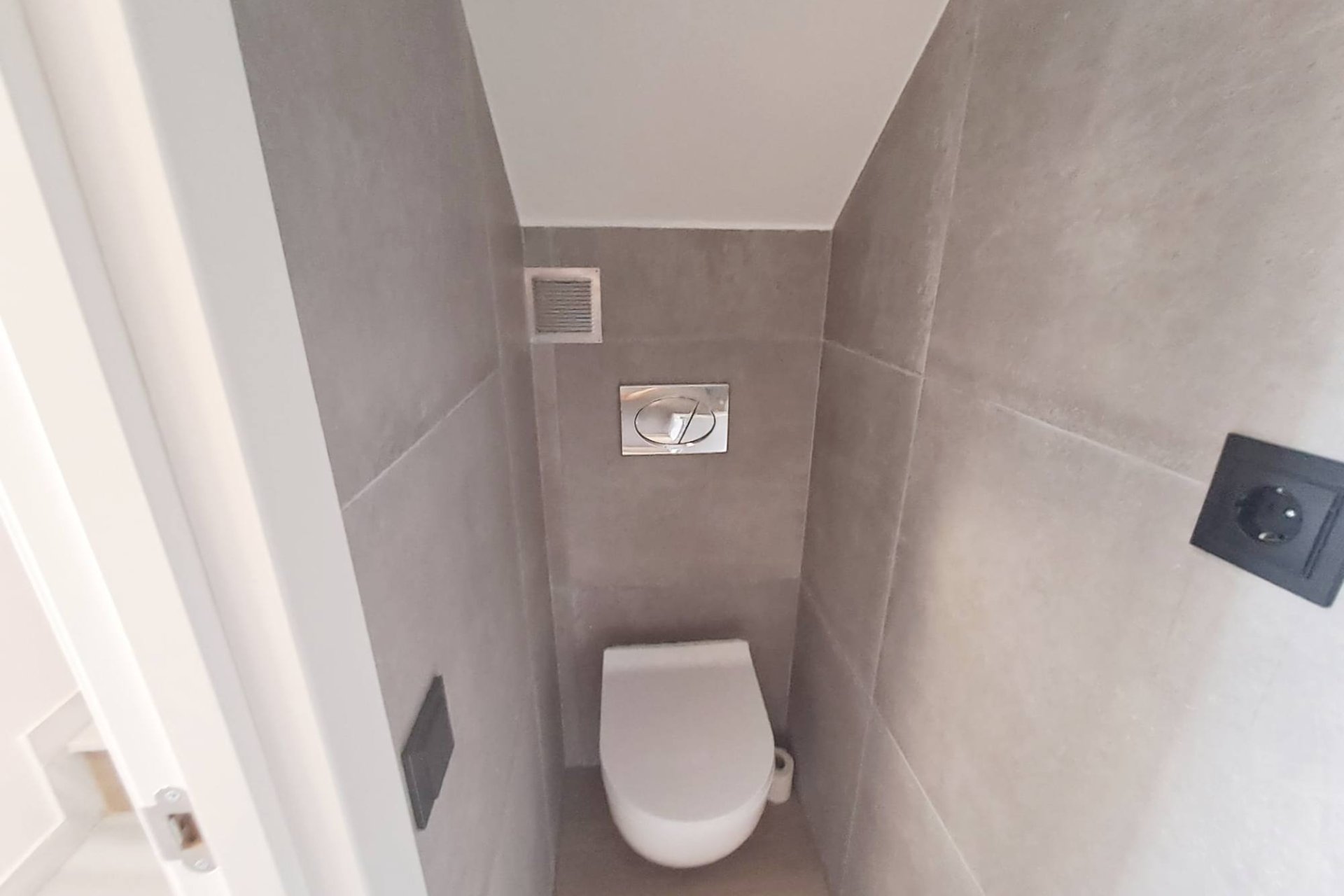 Revânzare - Town House -
Torrevieja - Costa Blanca