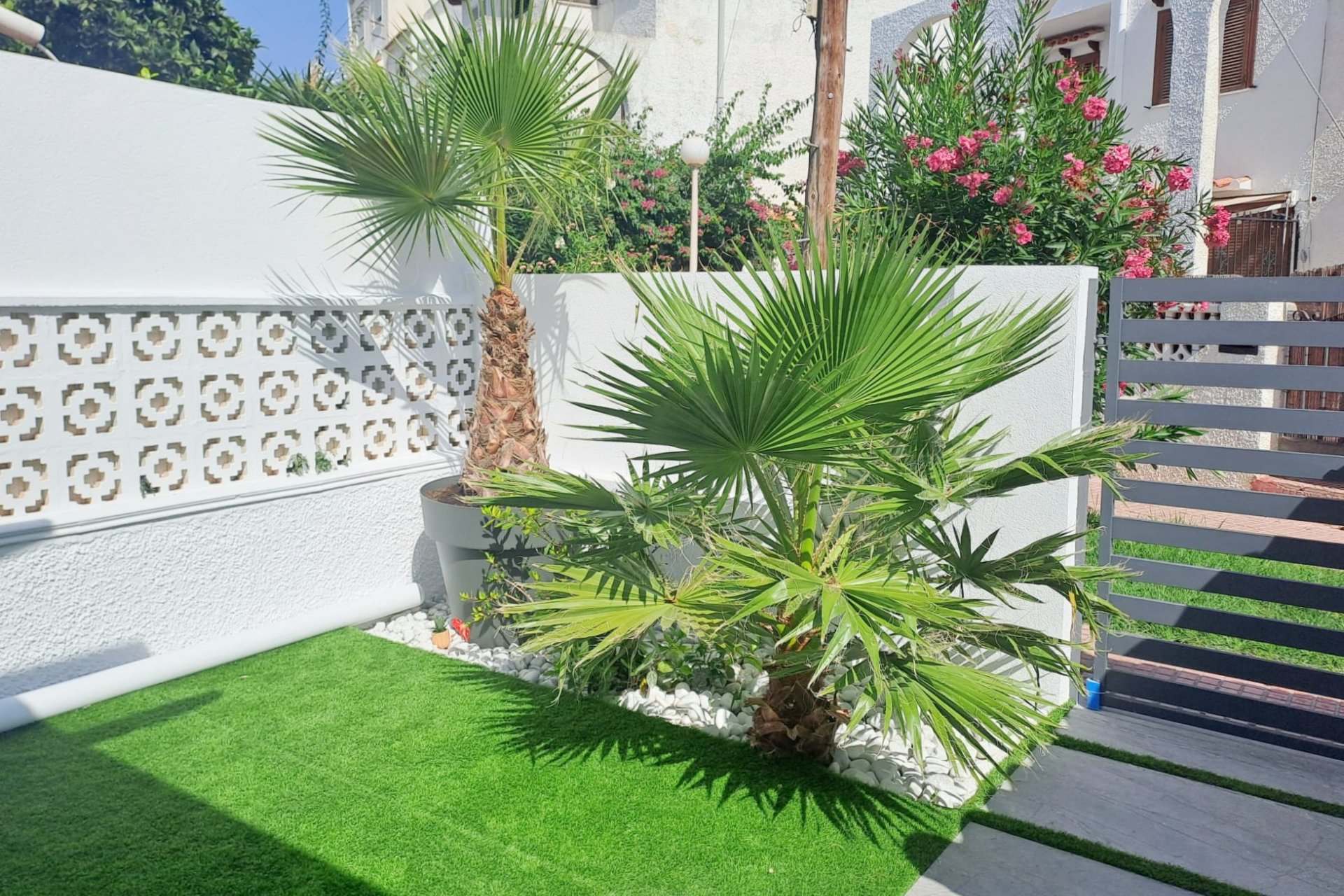 Revânzare - Town House -
Torrevieja - Costa Blanca