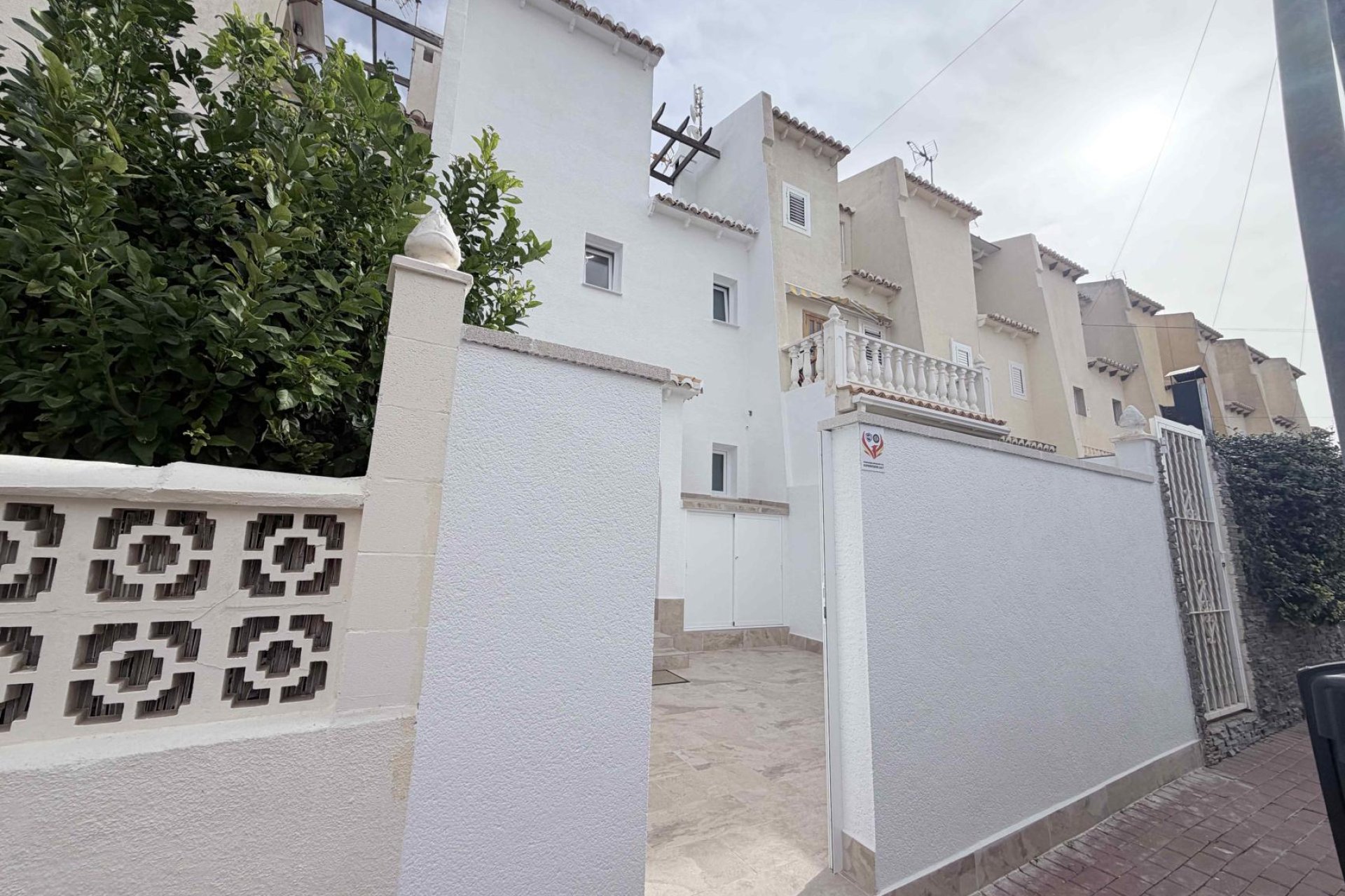 Revânzare - Town House -
Torrevieja - Costa Blanca