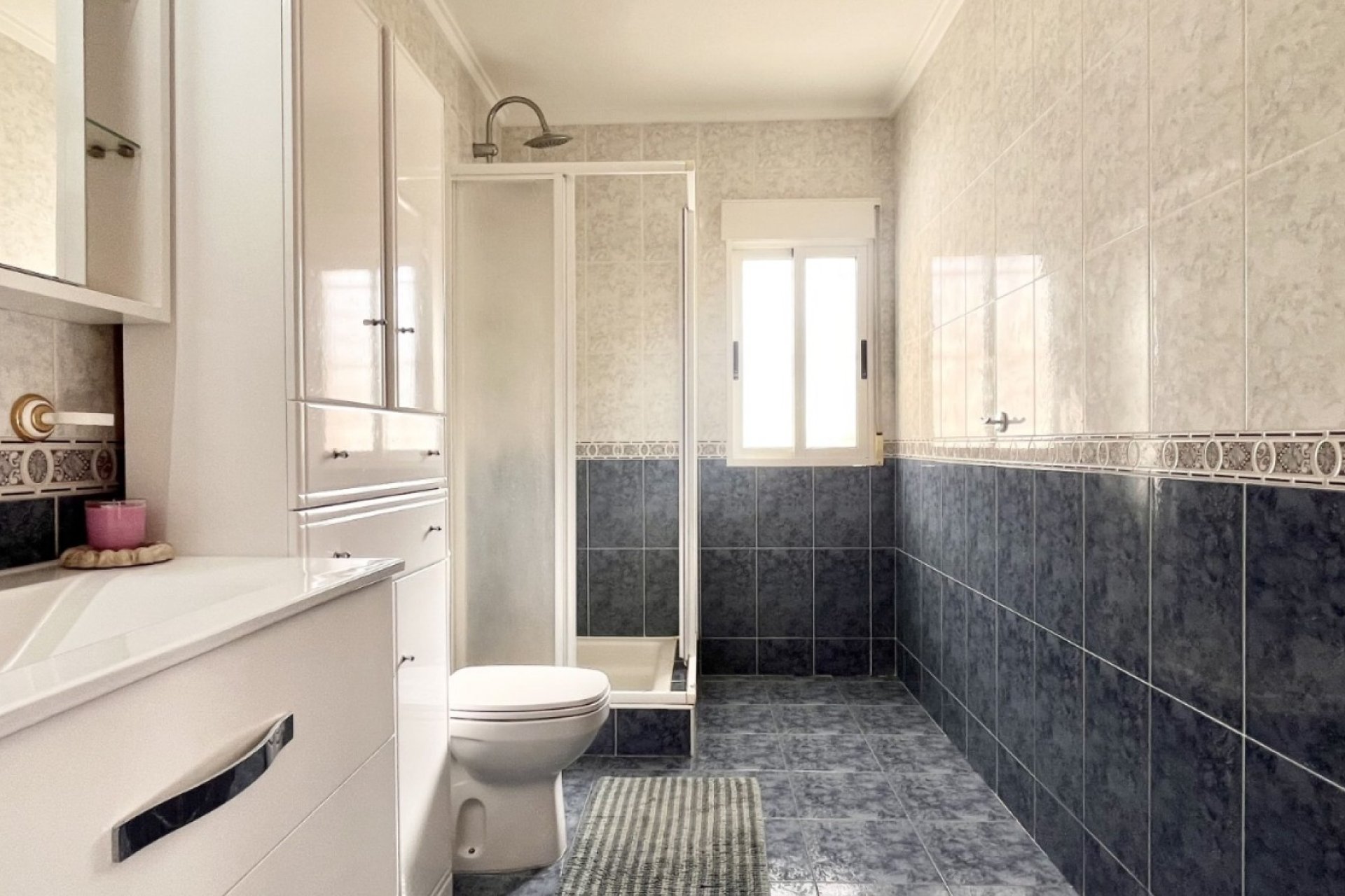 Revânzare - Town House -
Torrevieja - Costa Blanca