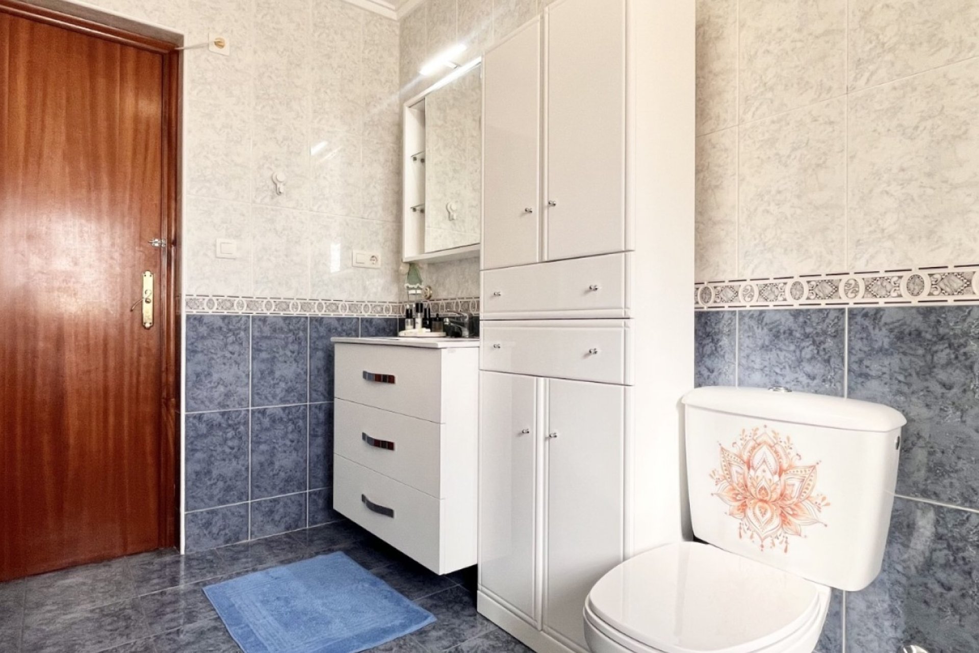 Revânzare - Town House -
Torrevieja - Costa Blanca