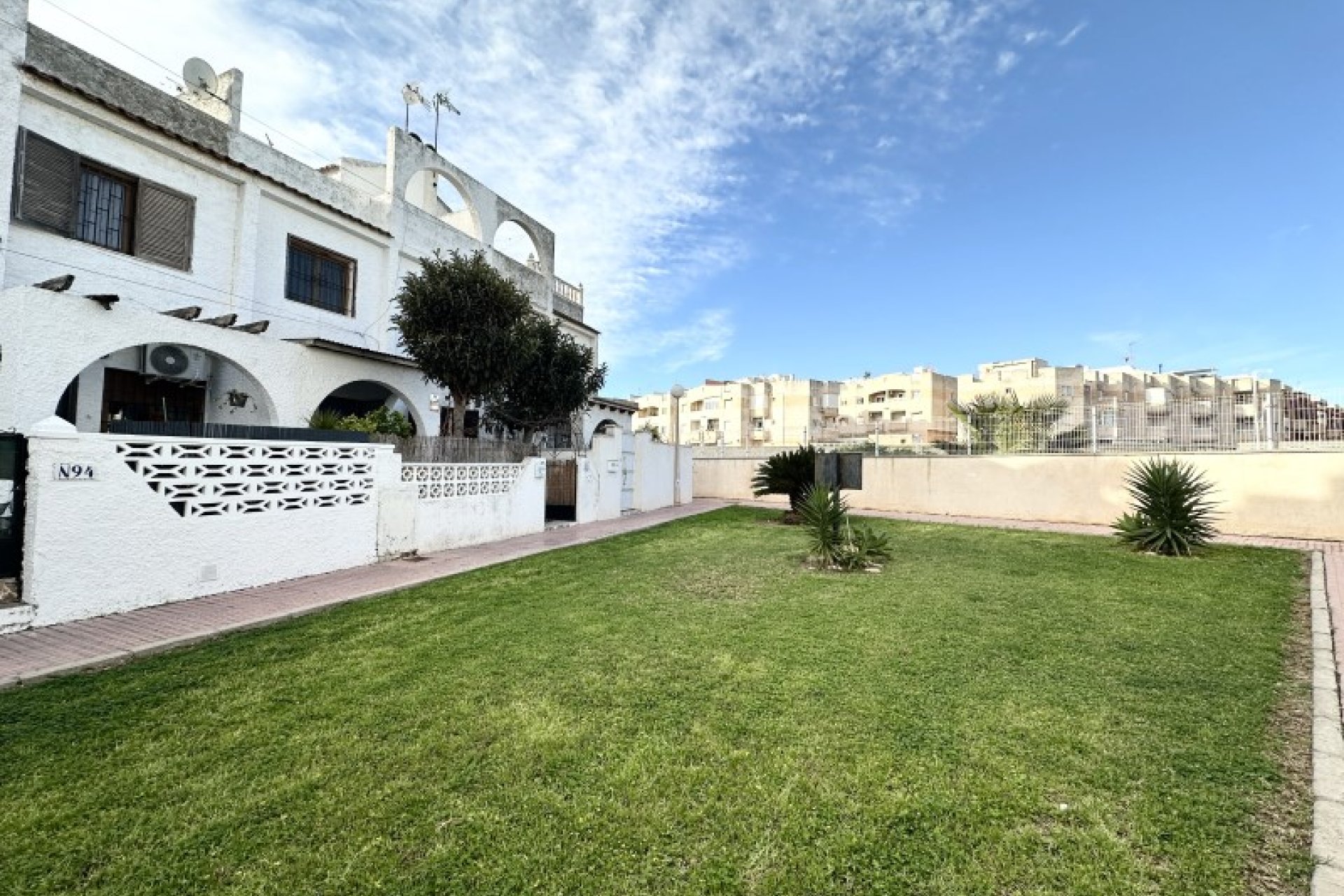 Revânzare - Town House -
Torrevieja - Costa Blanca