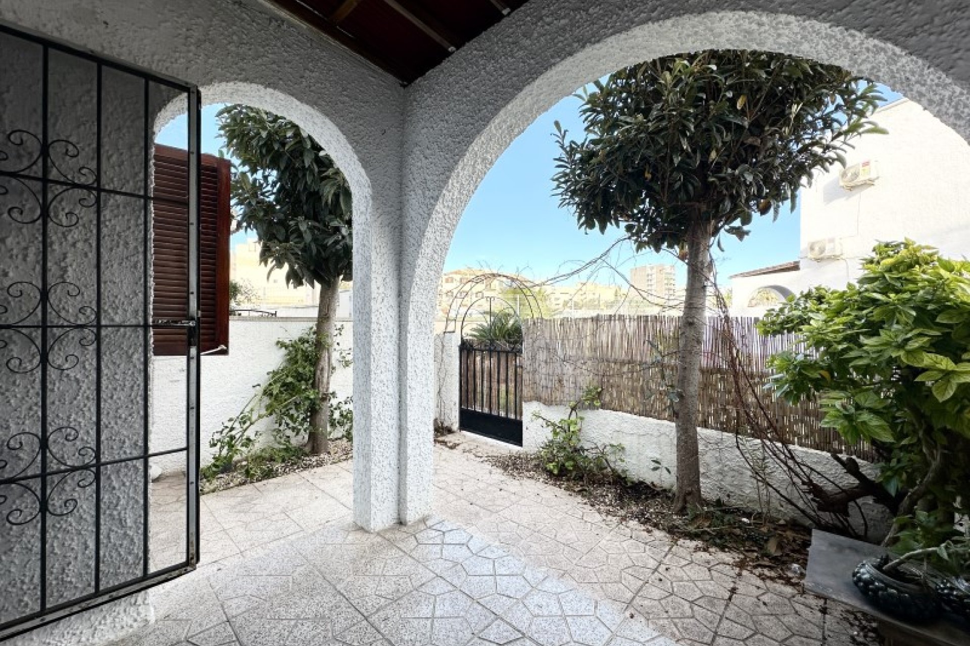 Revânzare - Town House -
Torrevieja - Costa Blanca