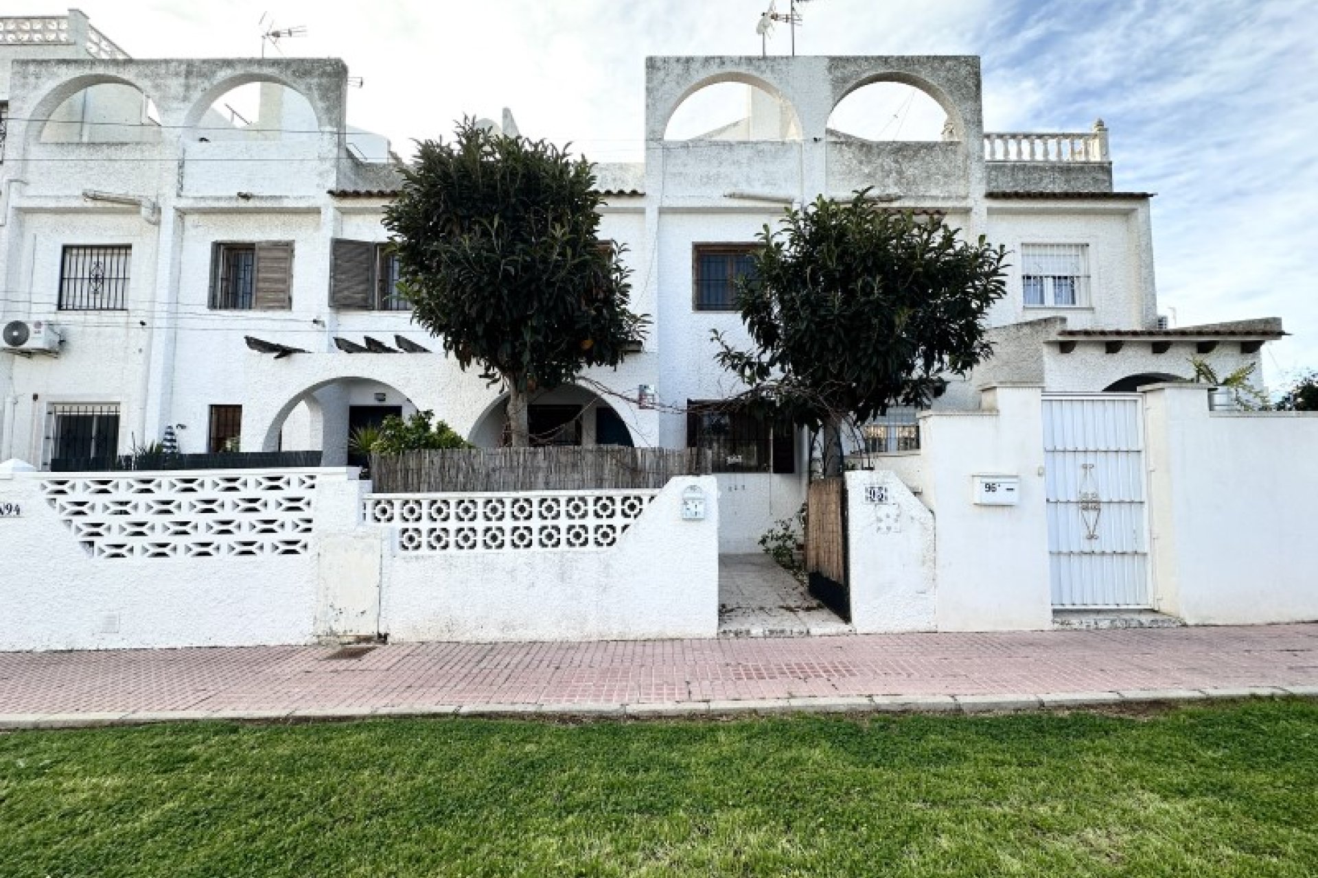 Revânzare - Town House -
Torrevieja - Costa Blanca