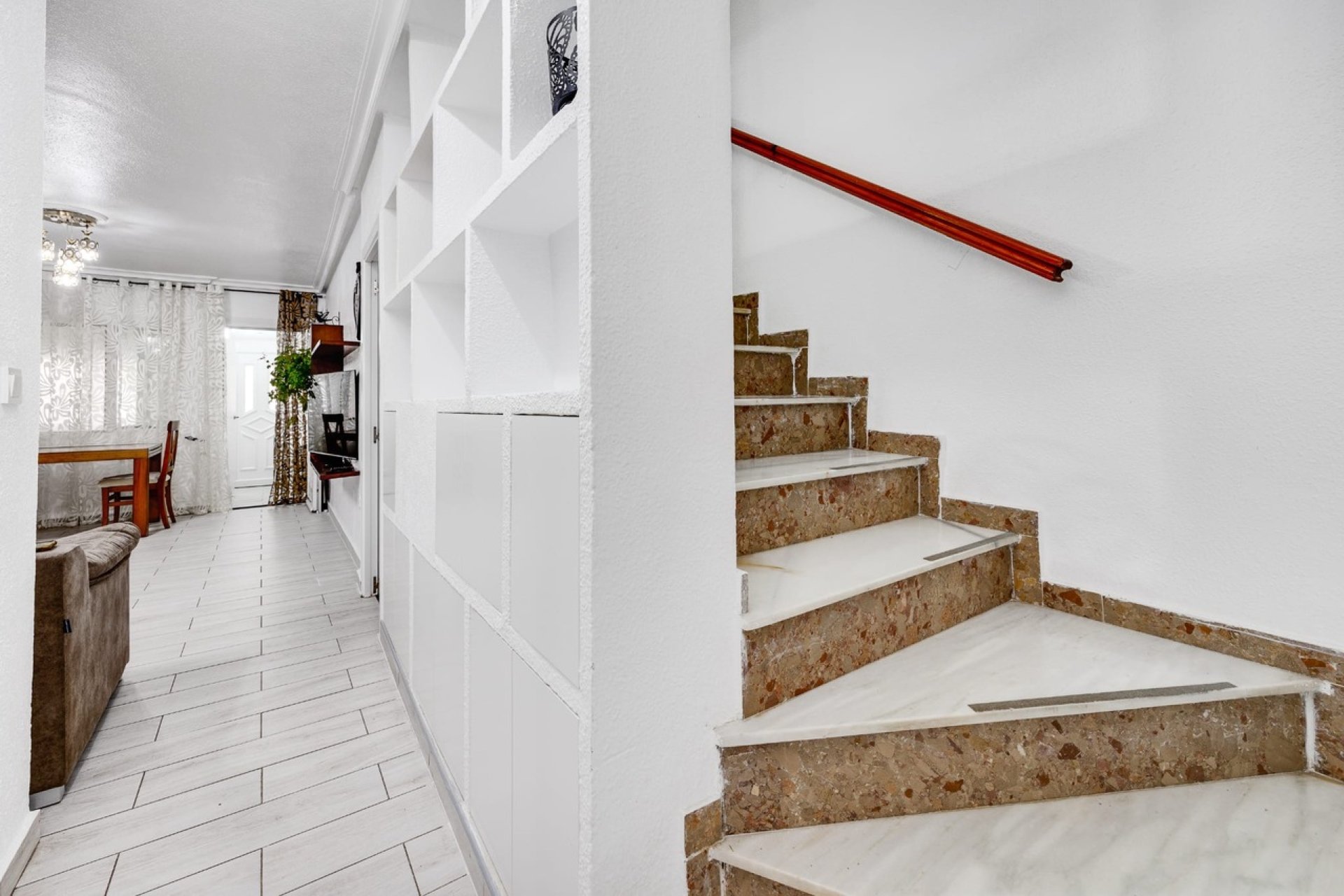 Revânzare - Town House -
Torrevieja - Costa Blanca