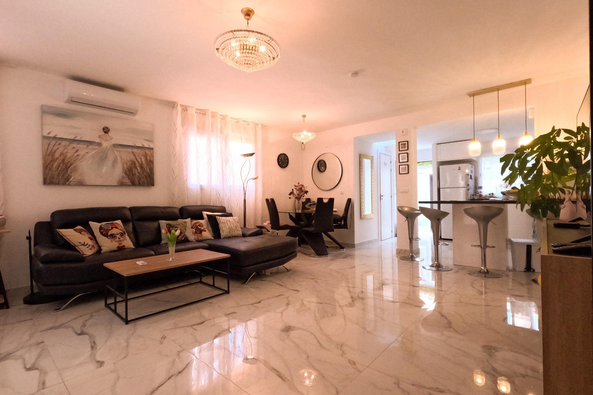 Revânzare - Town House -
Torrevieja - El Acequión - Los Náufragos