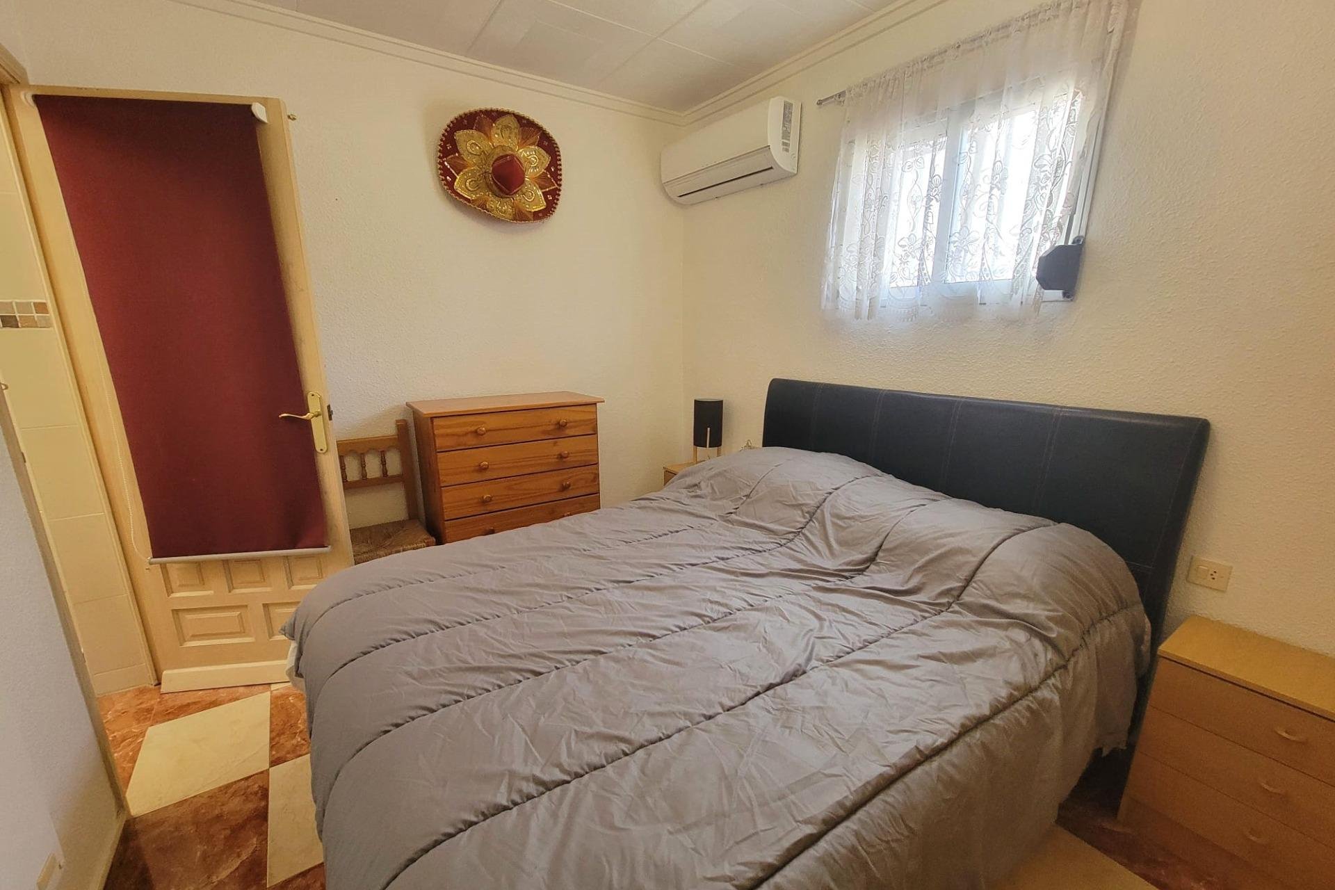 Revânzare - Town House -
Torrevieja - El Chaparral