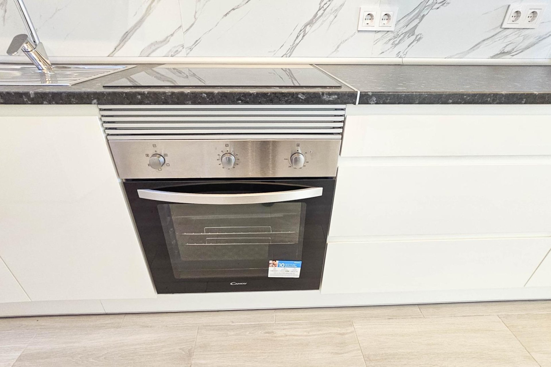 Revânzare - Town House -
Torrevieja - El Limonar