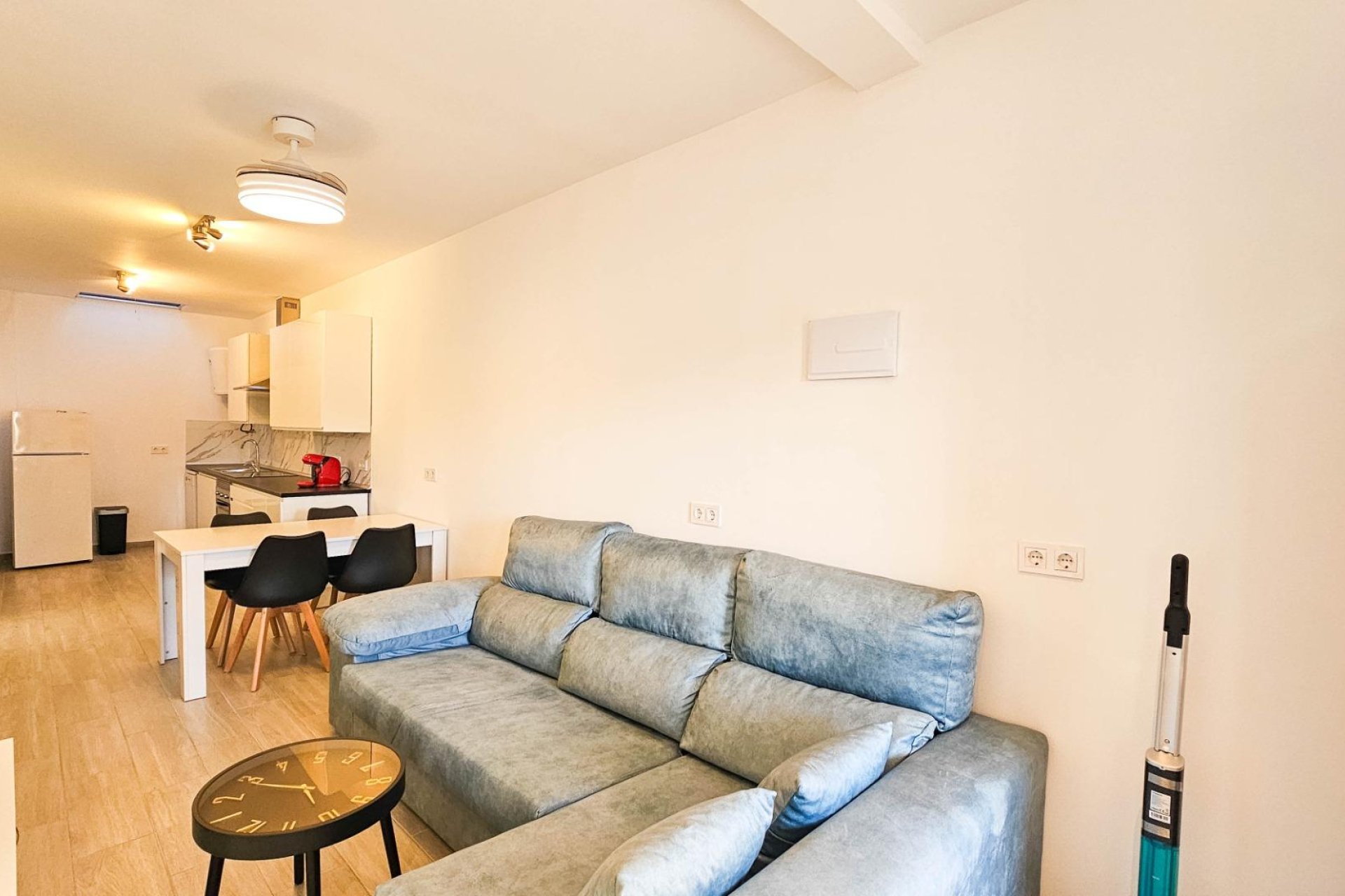 Revânzare - Town House -
Torrevieja - El Limonar