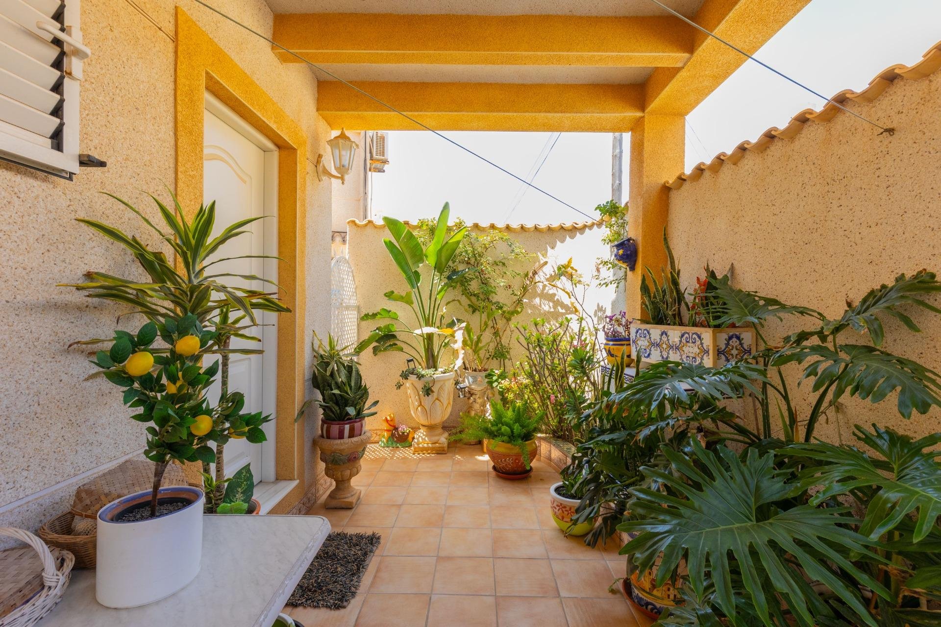 Revânzare - Town House -
Torrevieja - Los Frutales