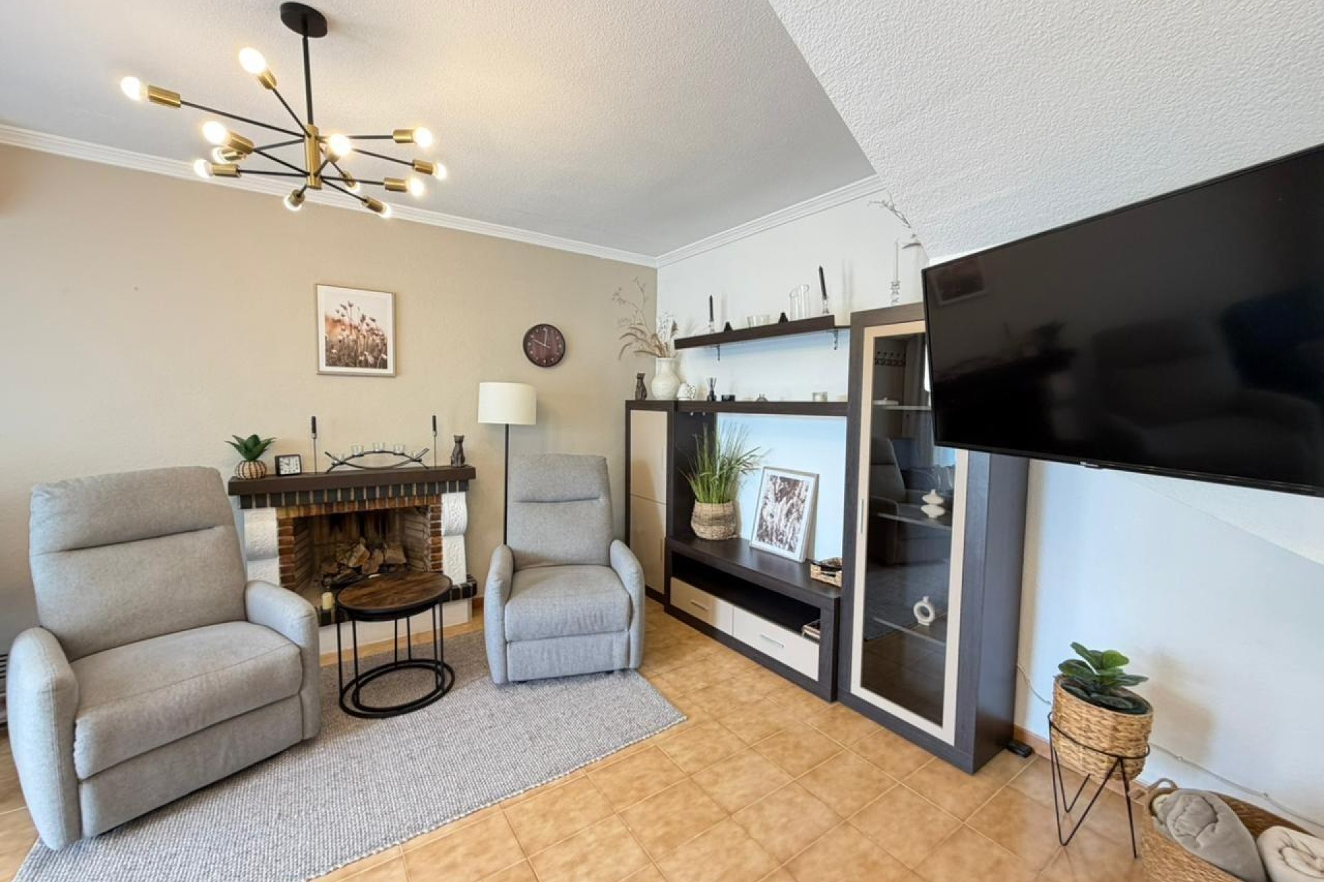 Revânzare - Town House -
Torrevieja - Los Frutales