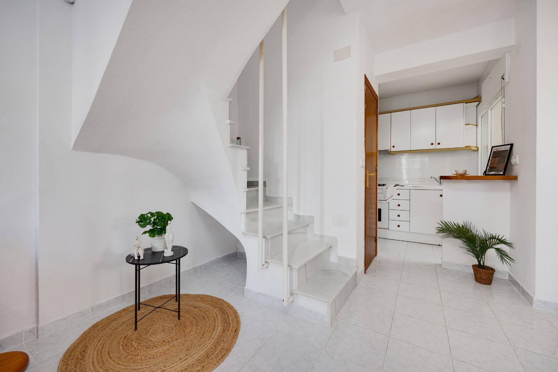 Revânzare - Town House -
Torrevieja - Paraje Natural