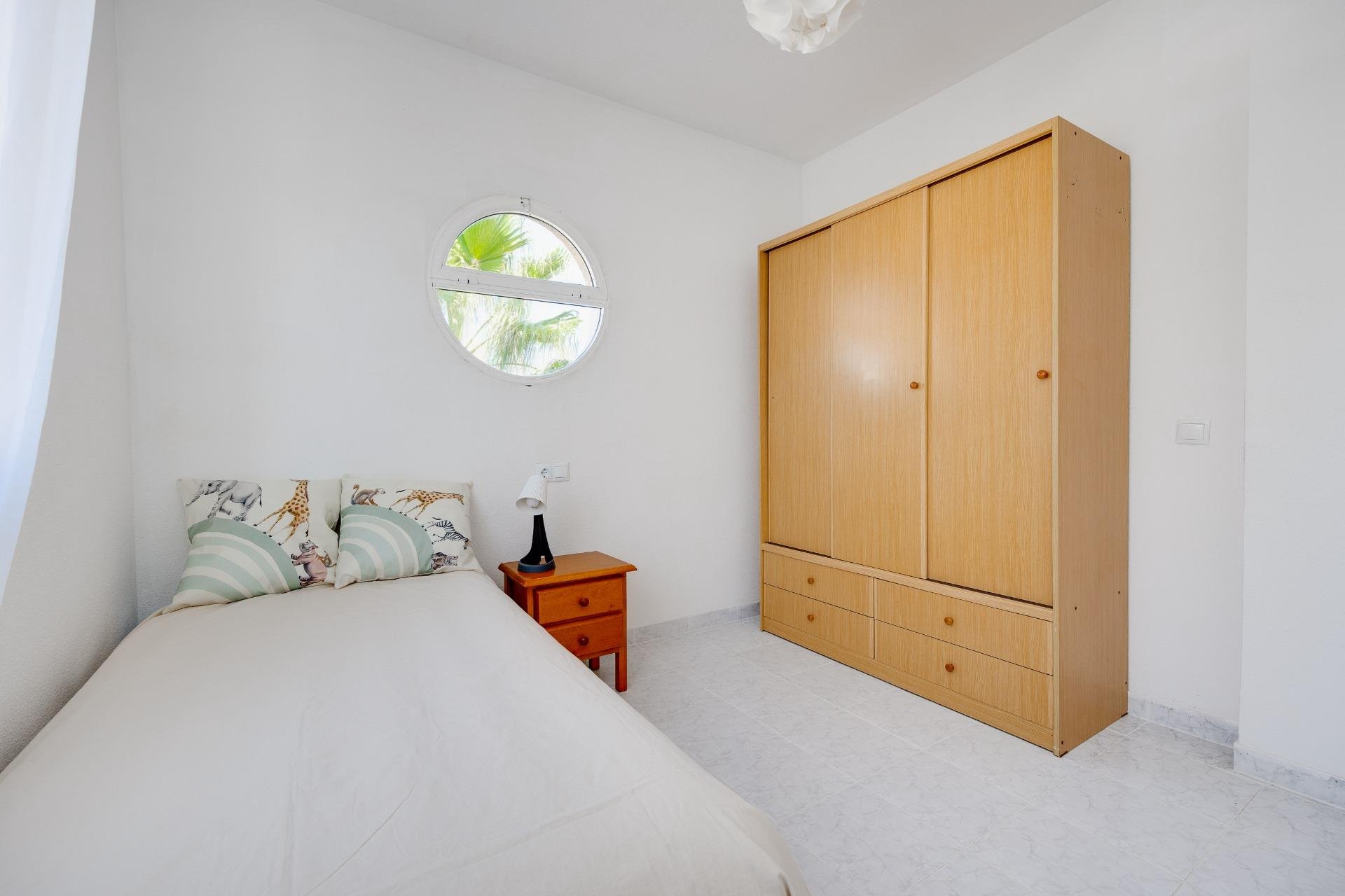 Revânzare - Town House -
Torrevieja - Paraje Natural