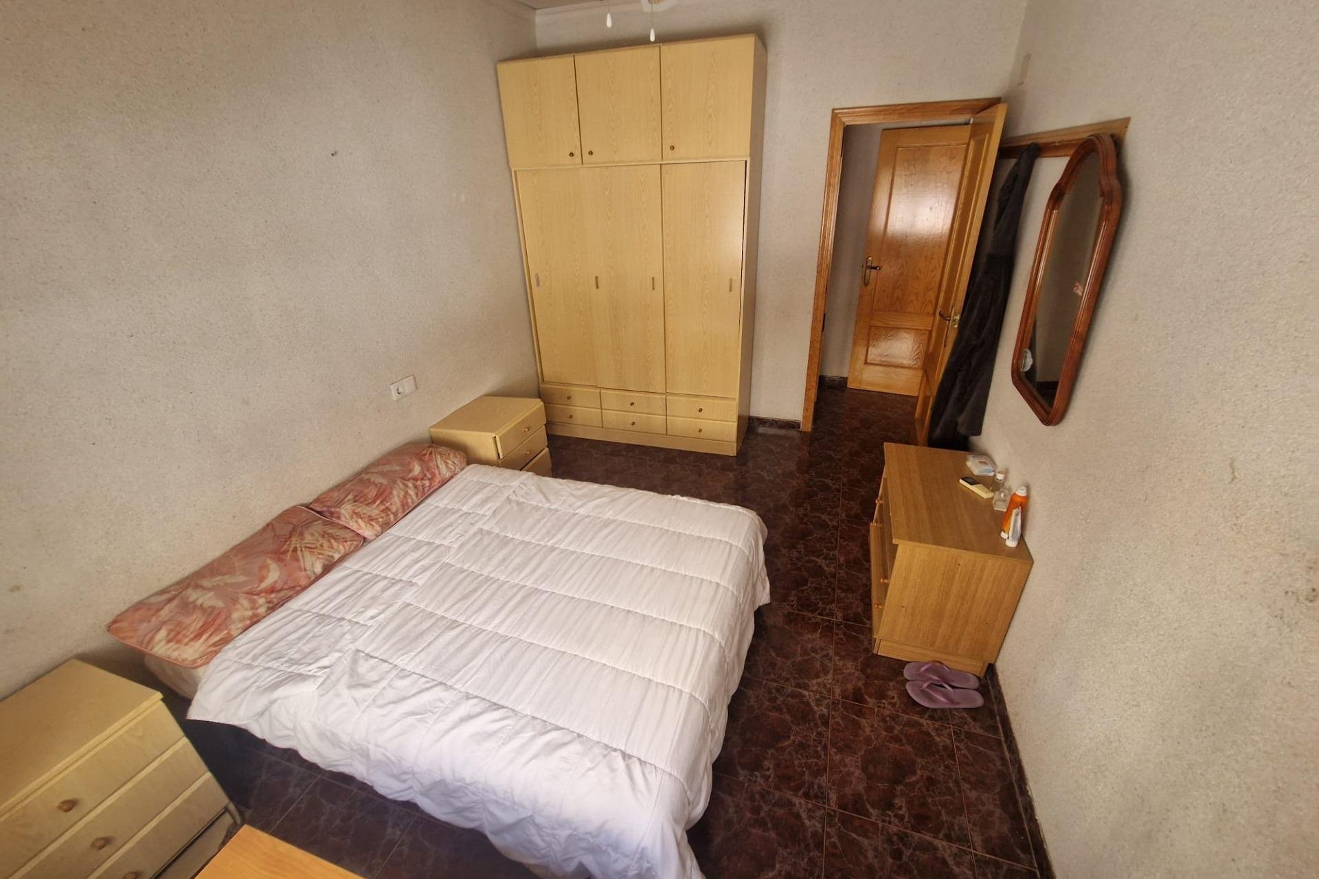 Revânzare - Town House -
Torrevieja