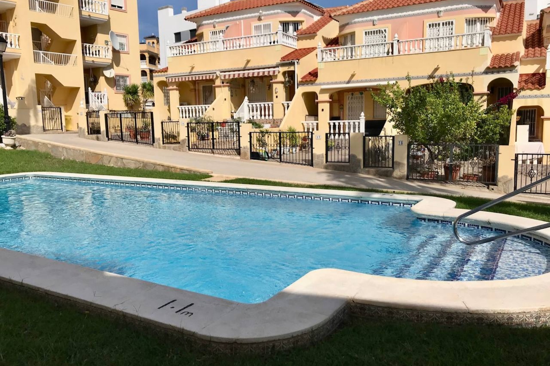 Revânzare - Town House -
Villamartin - Costa Blanca