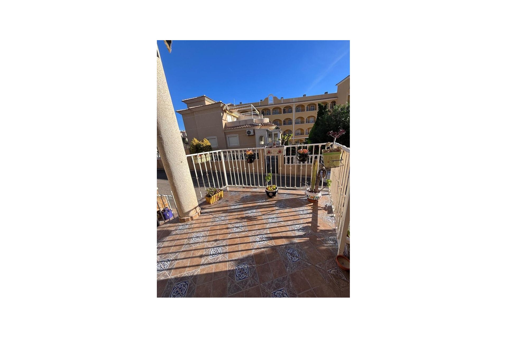 Revânzare - Town House -
Villamartin - Costa Blanca