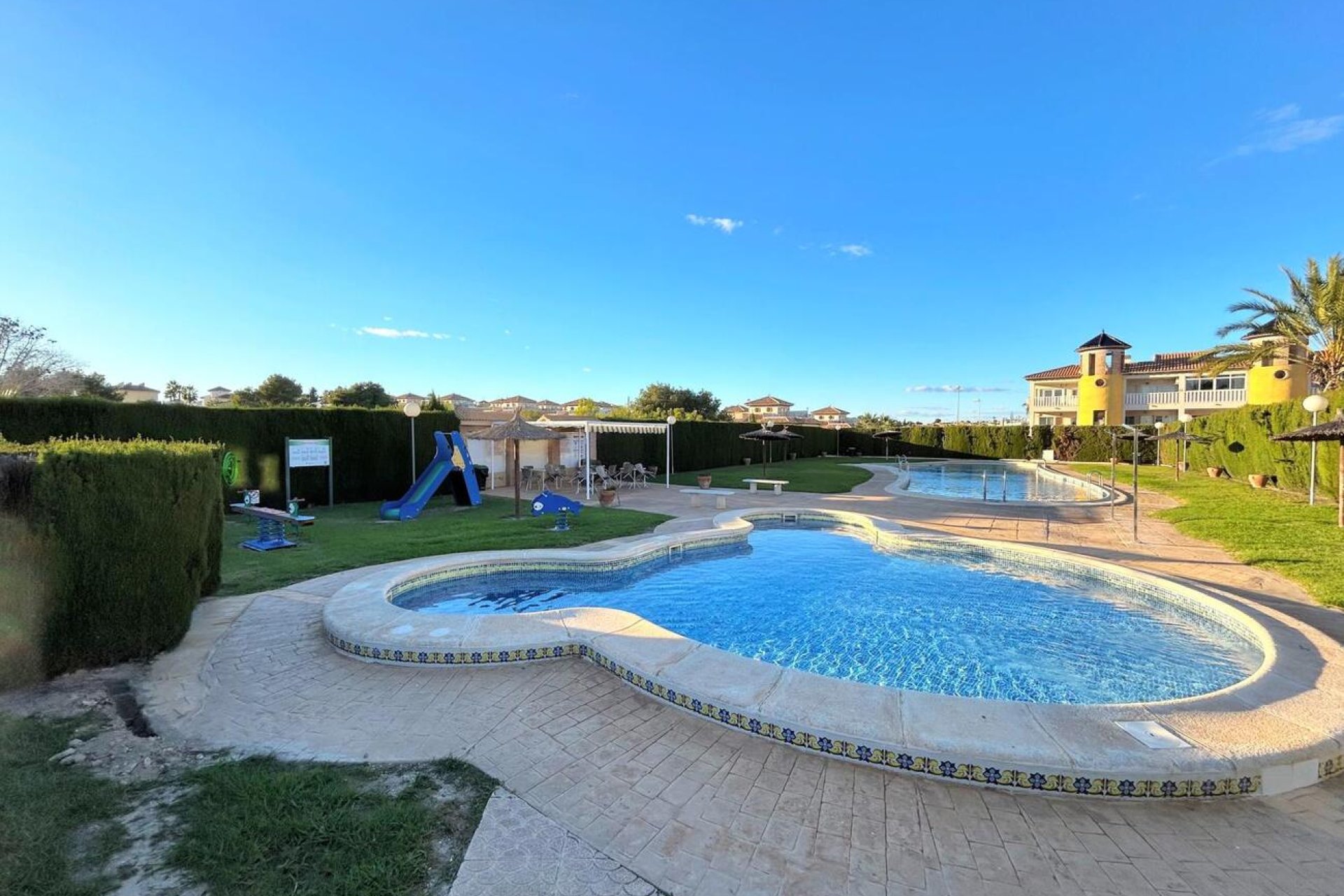 Revânzare - Town House -
Villamartin - Costa Blanca