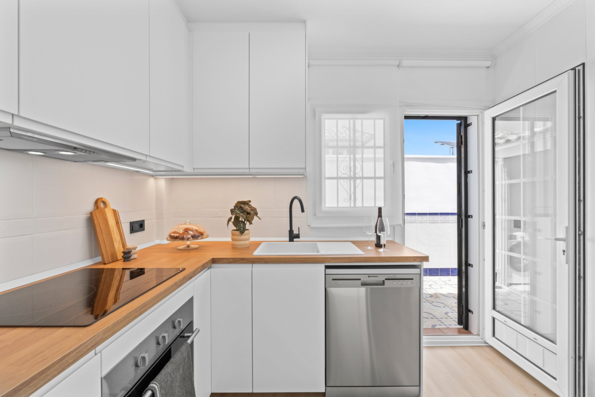 Revânzare - Town House -
Villamartin - Costa Blanca