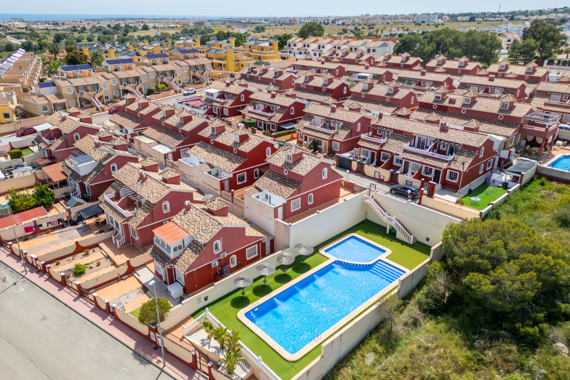 Revânzare - Town House -
Villamartin - Costa Blanca