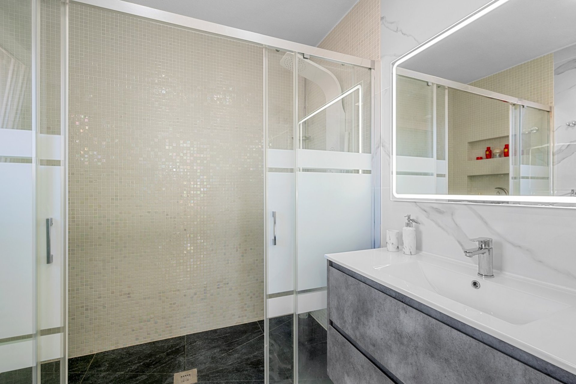 Revânzare - Vilă -
Almoradí - Inland